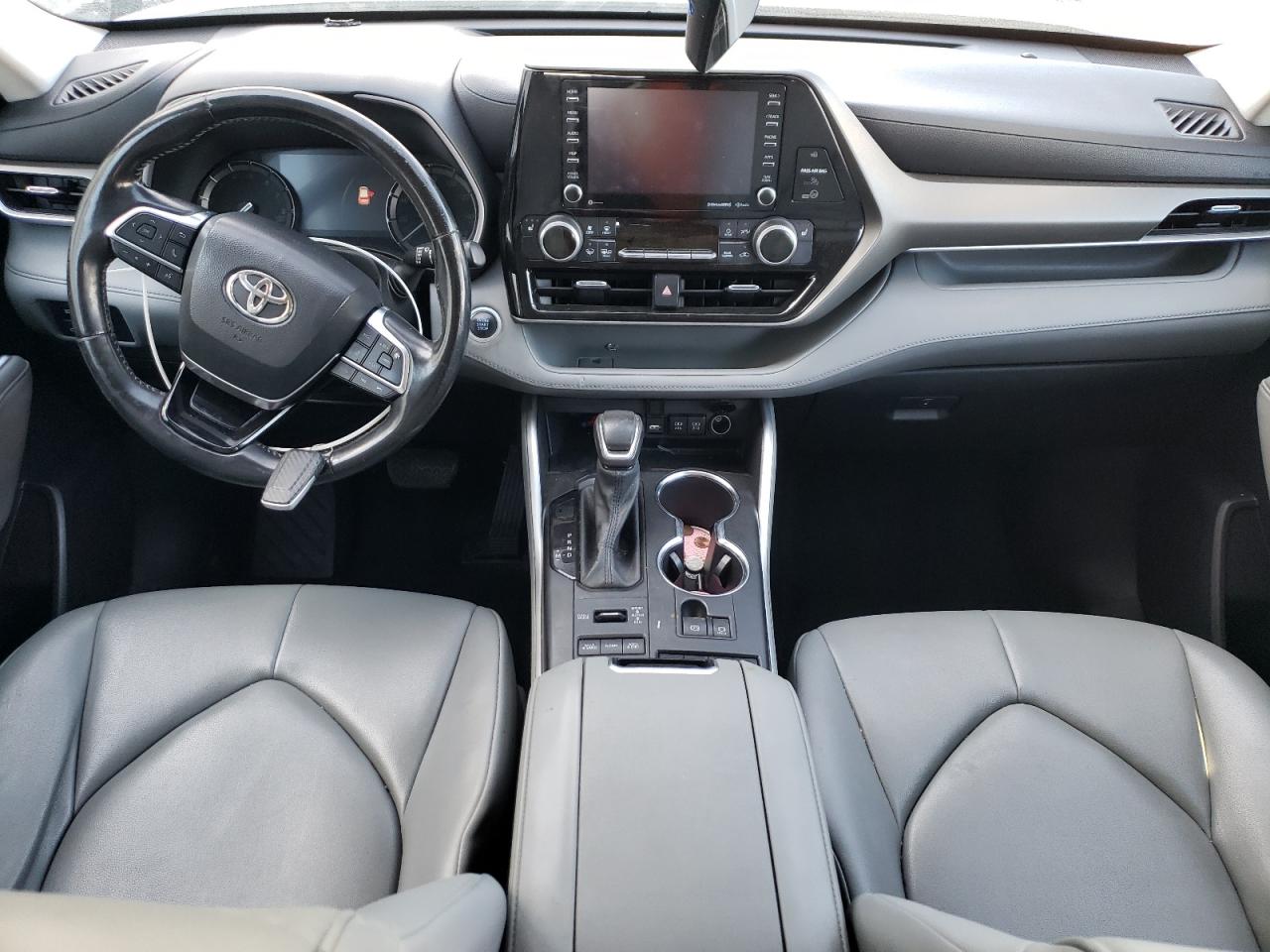 2021 Toyota Highlander Xle VIN: 5TDGZRBH5MS083892 Lot: 92990545