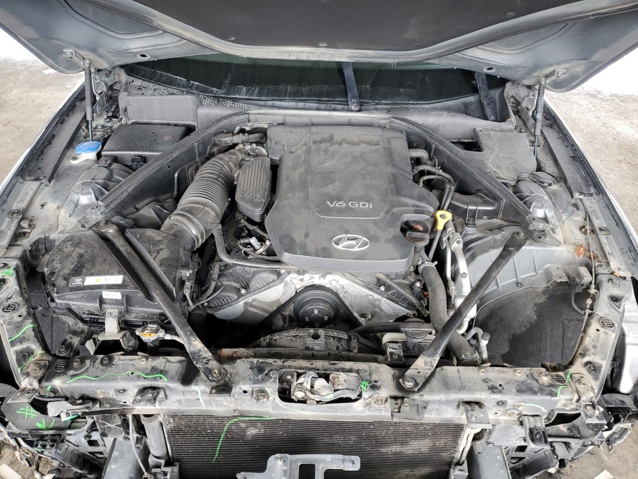 2015 Hyundai Genesis 3.8L VIN: KMHGN4JE6FU083531 Lot: 93150995