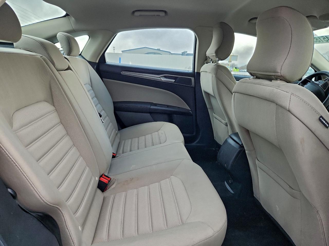 2018 Ford Fusion S VIN: 3FA6P0G75JR240564 Lot: 93451835