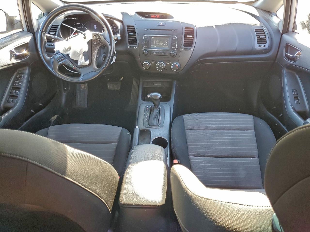 2016 Kia Forte Ex VIN: KNAFX4A84G5546604 Lot: 94143555