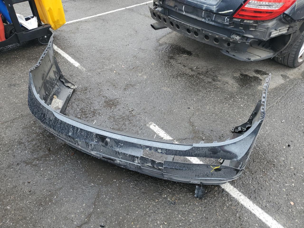 2013 Mercedes-Benz C 250 VIN: WDDGF4HB9DA784601 Lot: 92300655