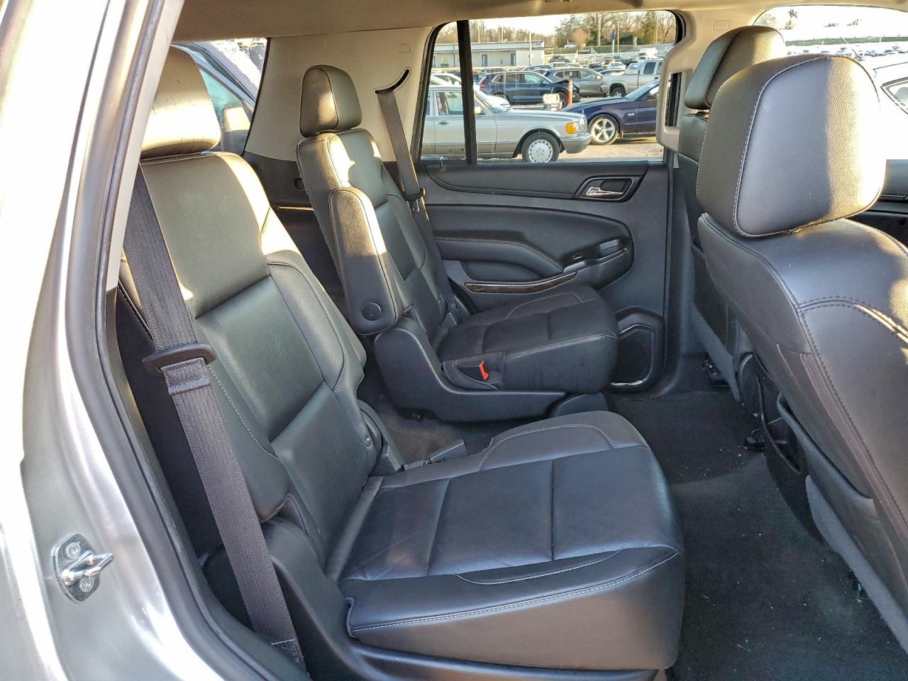 2018 Chevrolet Tahoe K1500 Lt VIN: 1GNSKBKC5JR373402 Lot: 93992615