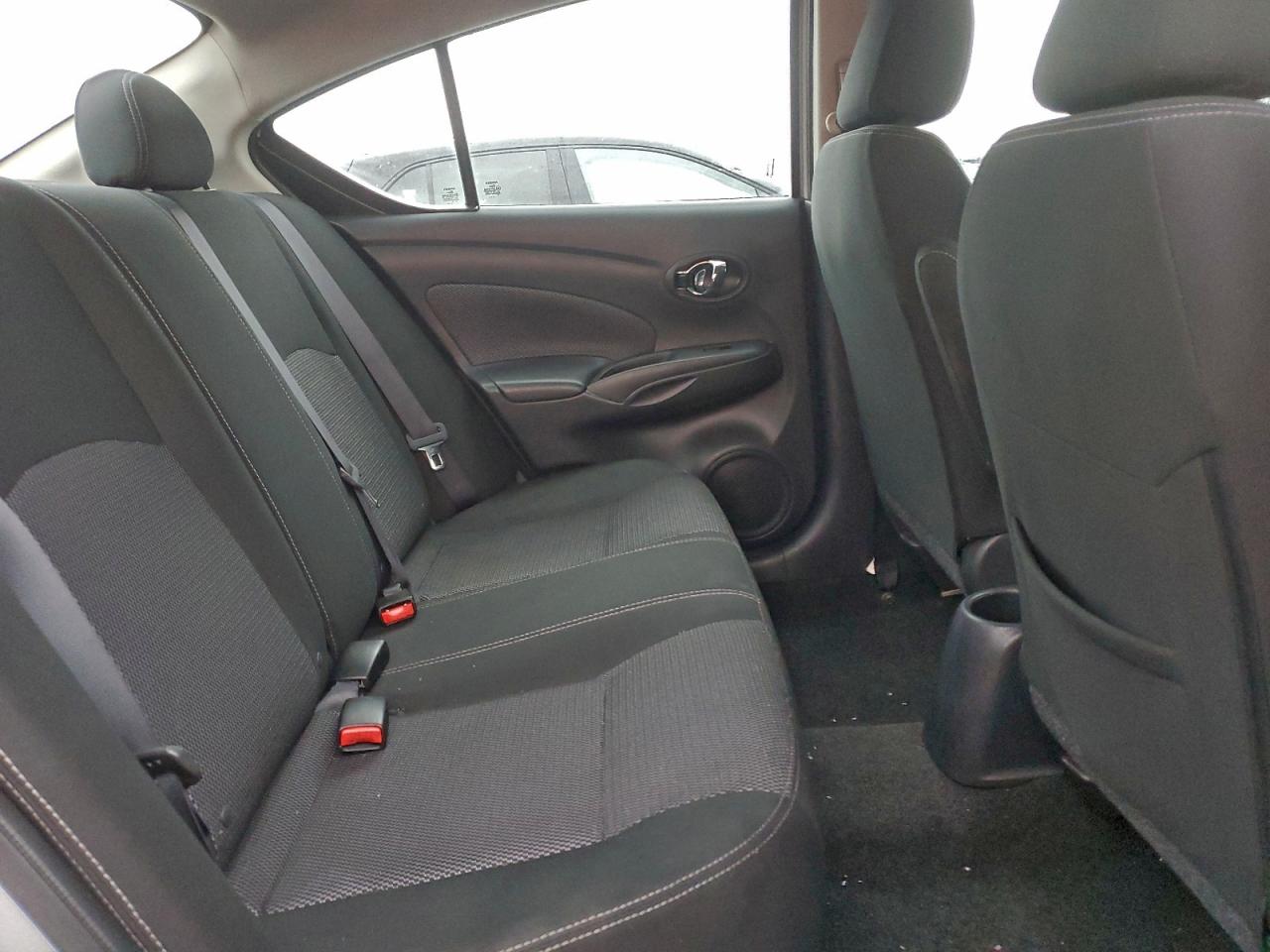 2018 Nissan Versa S VIN: 3N1CN7AP4JL844620 Lot: 94139575