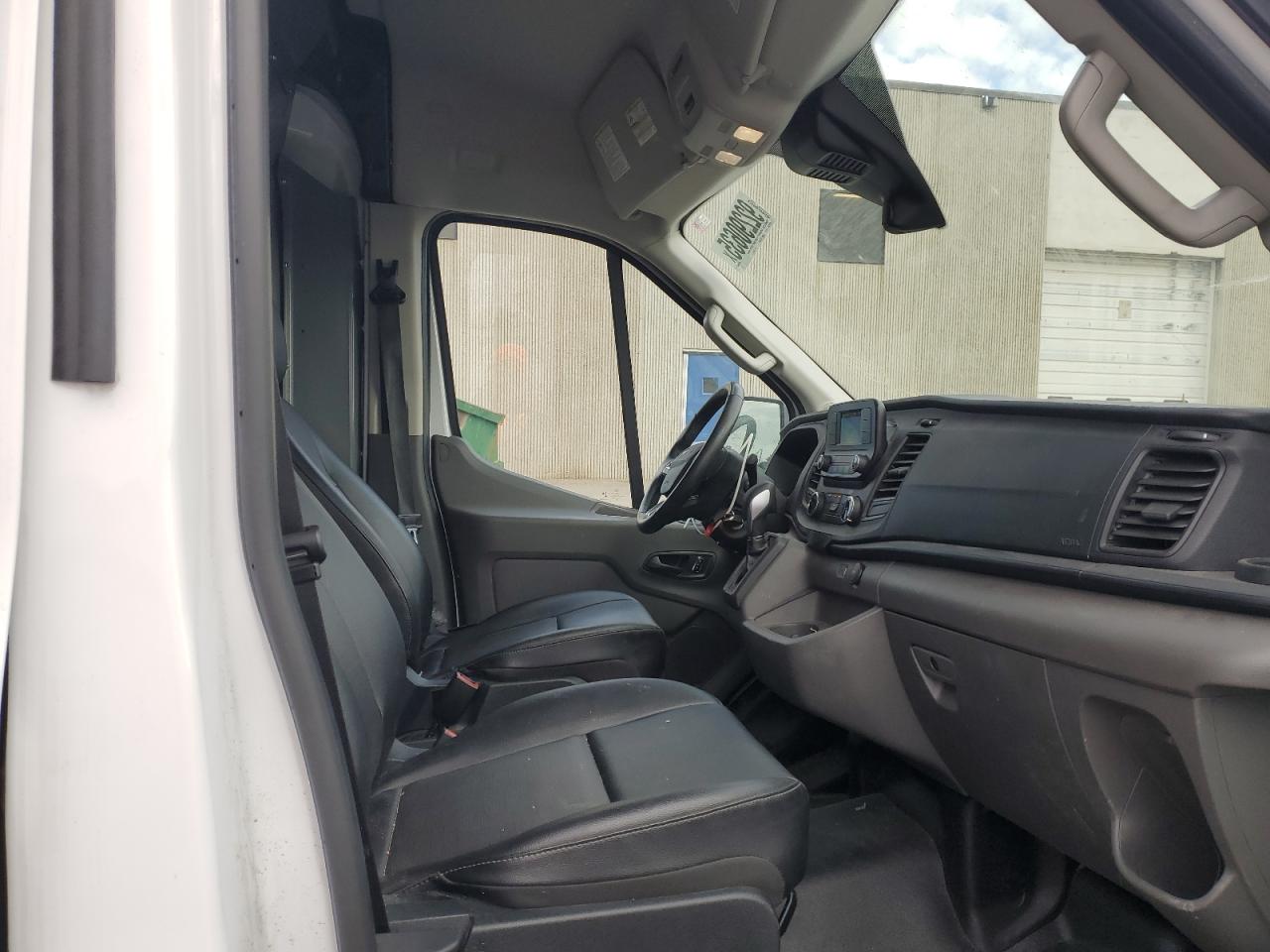 2023 Ford Transit T-150 Delivery Van VIN: 1FTYE2C84PKB54226 Lot: 92290635