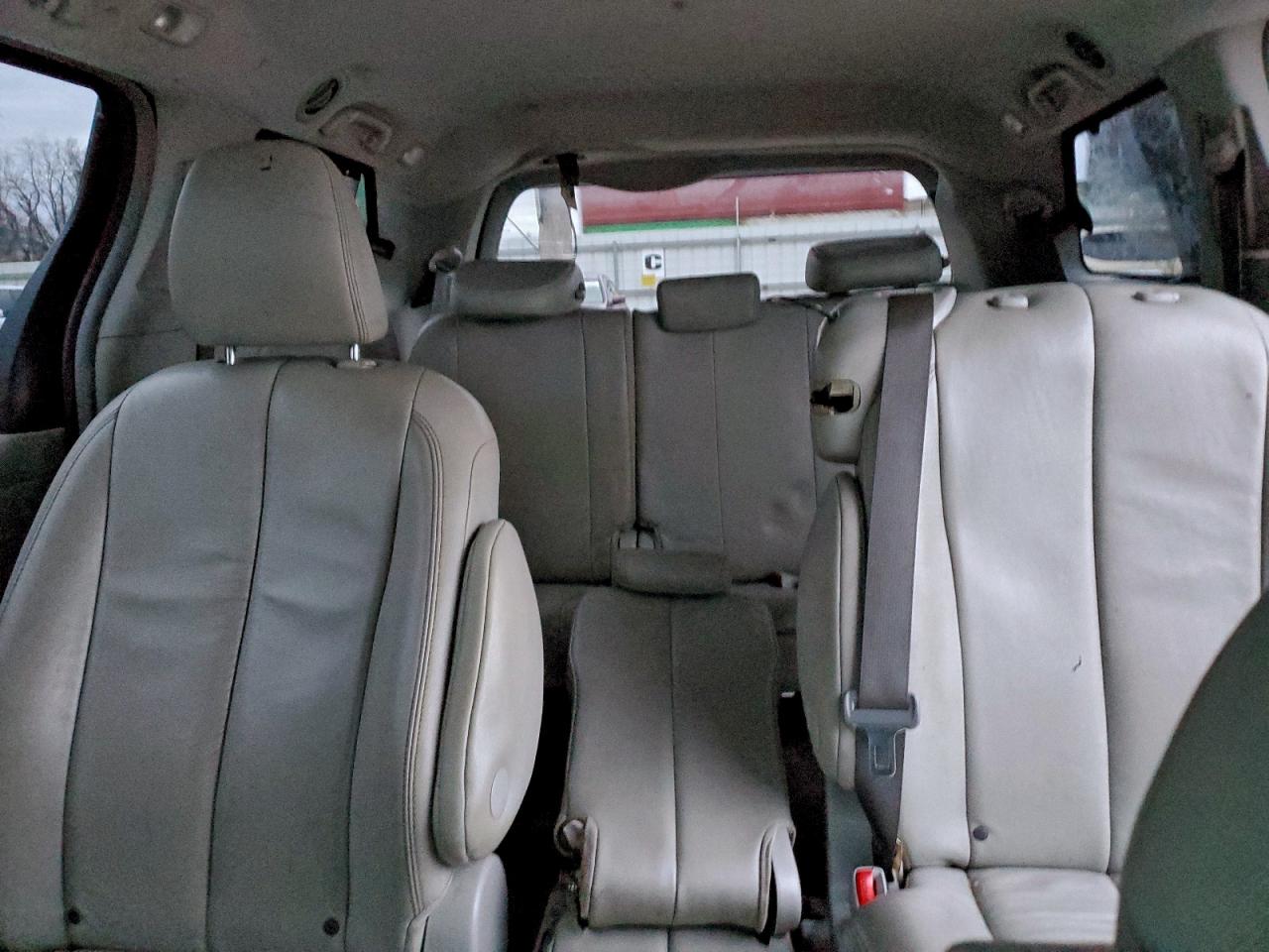 2013 Toyota Sienna Xle VIN: 5TDYK3DC9DS376654 Lot: 93911645