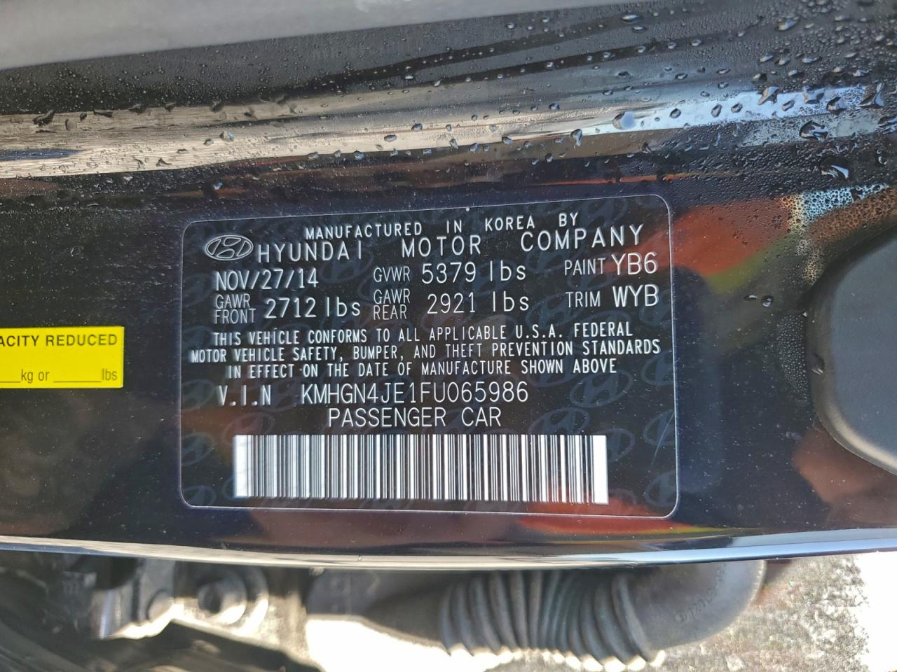 2015 Hyundai Genesis 3.8L VIN: KMHGN4JE1FU065986 Lot: 94478315