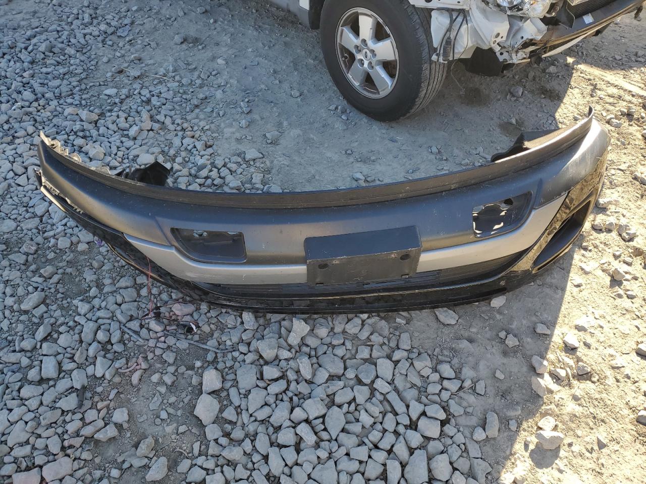 2019 Ford Expedition Xlt VIN: 1FMJU1JT0KEA80540 Lot: 93003655