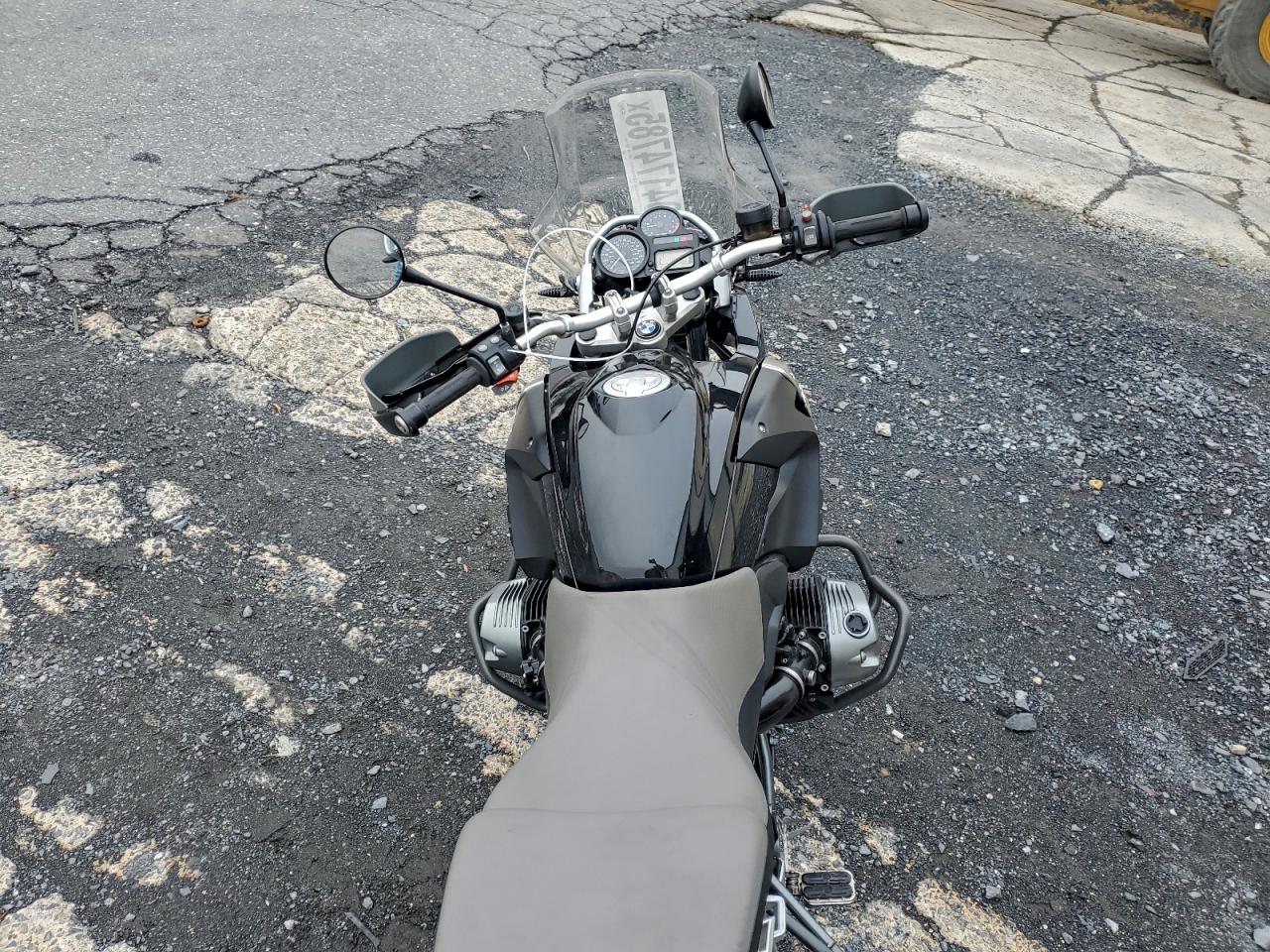 2012 BMW R1200 Gs VIN: WB1046004CZX52031 Lot: 94174785