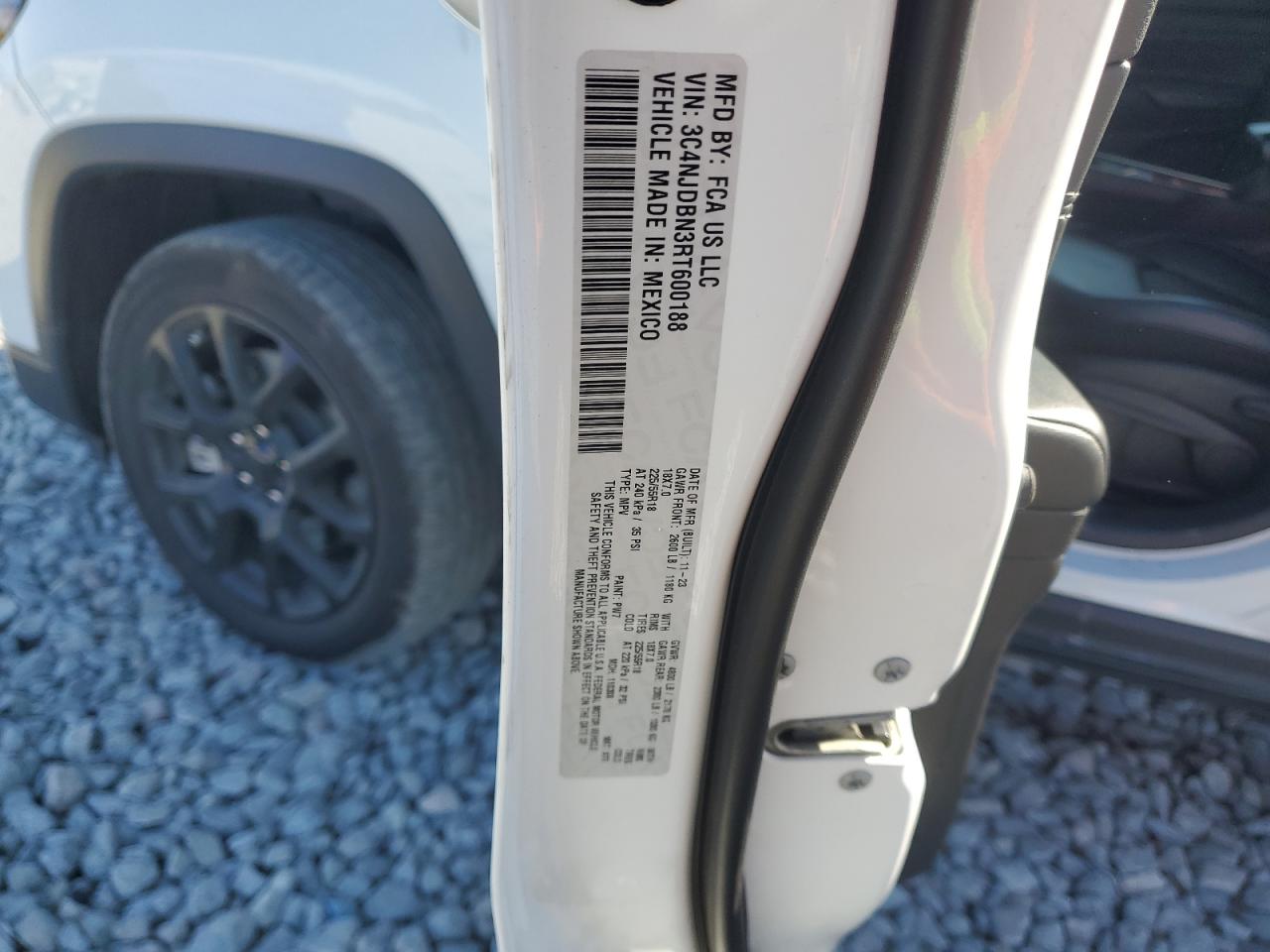 2024 Jeep Compass Latitude VIN: 3C4NJDBN3RT600188 Lot: 92307725