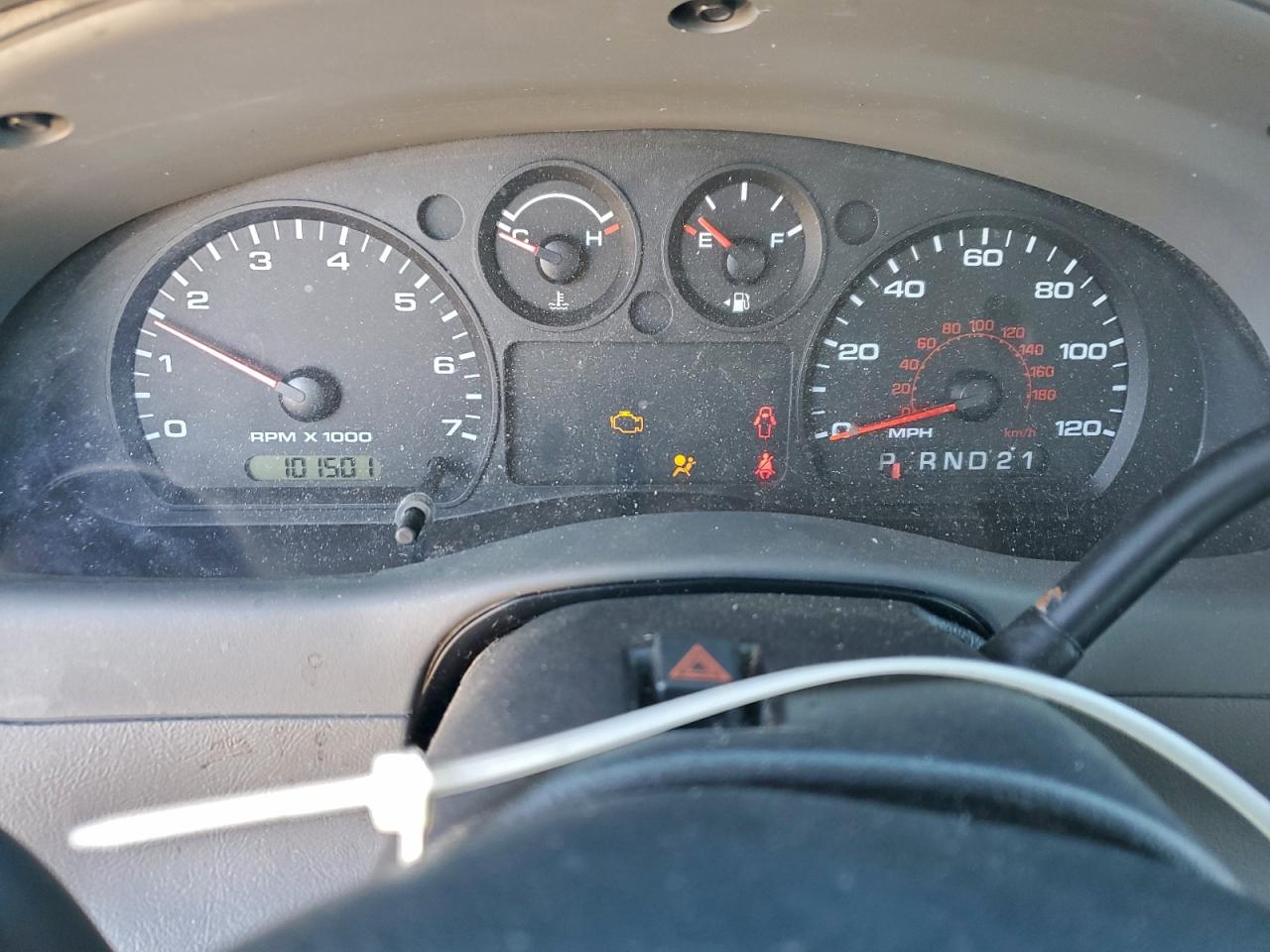 2011 Ford Ranger Super Cab VIN: 1FTLR4EE8BPA69172 Lot: 91787225