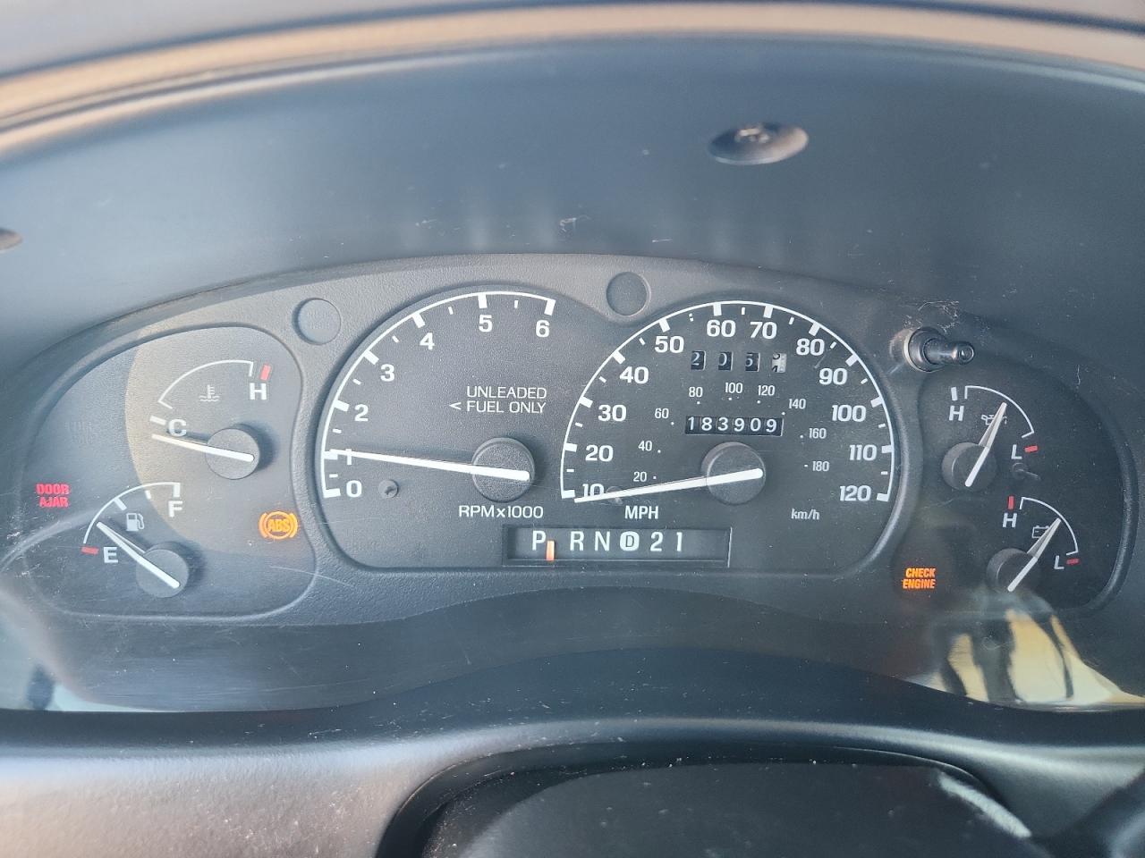 1997 Mercury Mountaineer VIN: 4M2DU55P6VUJ10005 Lot: 92649425