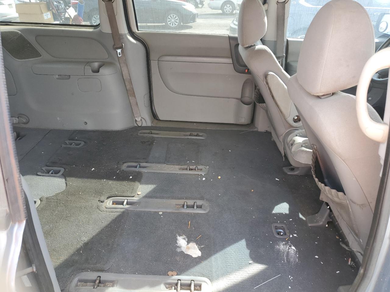 2011 Kia Sedona Lx VIN: KNDMG4C79B6407568 Lot: 92650945