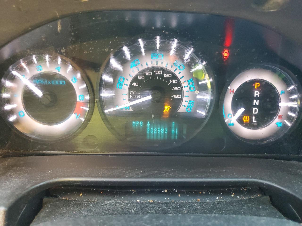 2010 Mercury Milan VIN: 3MEHM0HA6AR649578 Lot: 92316845