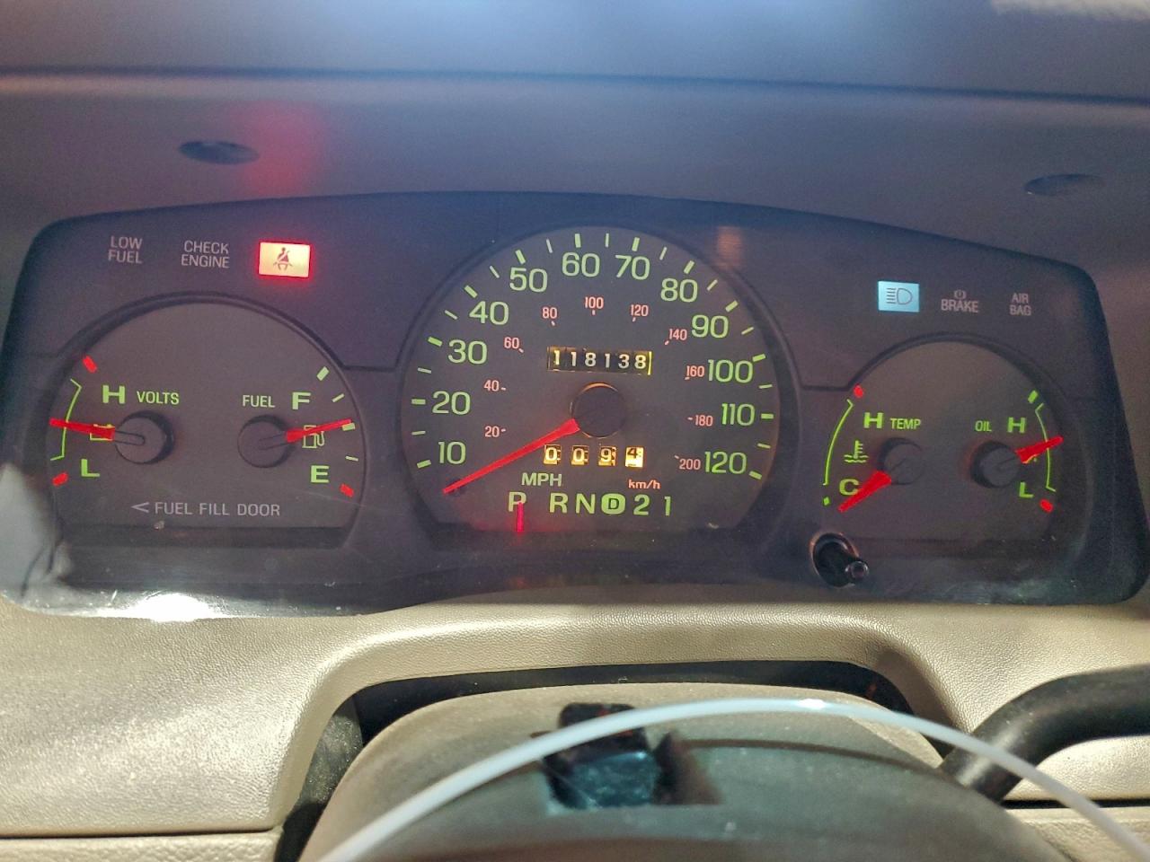 2000 Mercury Grand Marquis Ls VIN: 2MEFM75W6YX740197 Lot: 93897675