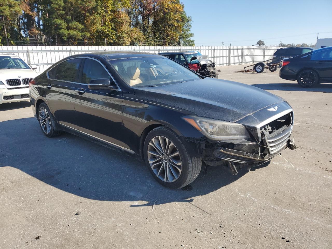 2015 Hyundai Genesis 3.8L VIN: KMHGN4JE8FU016445 Lot: 90760695