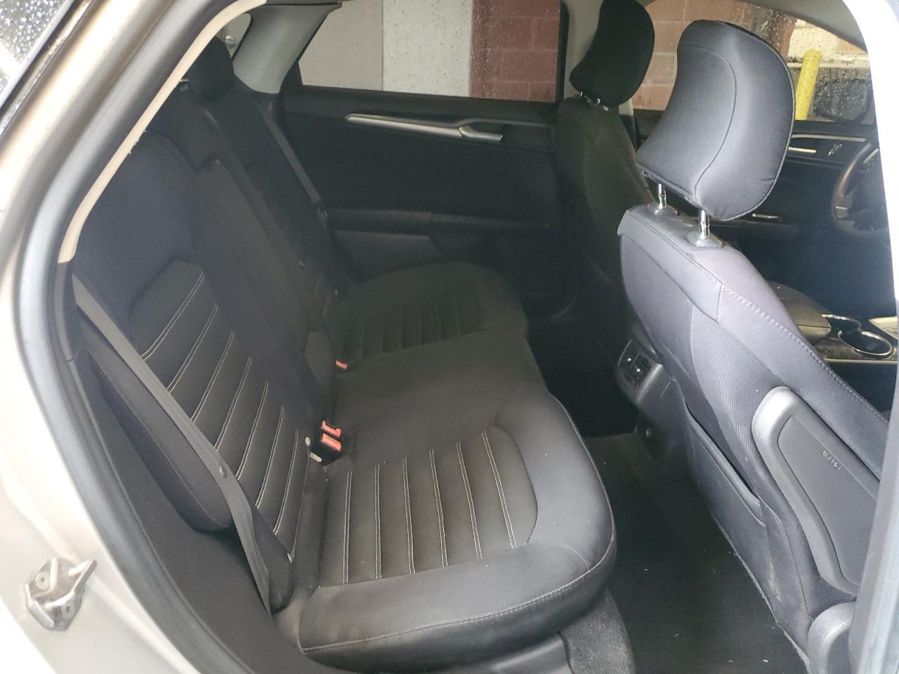 2015 Ford Fusion Se VIN: 3FA6P0H79FR227323 Lot: 92487665