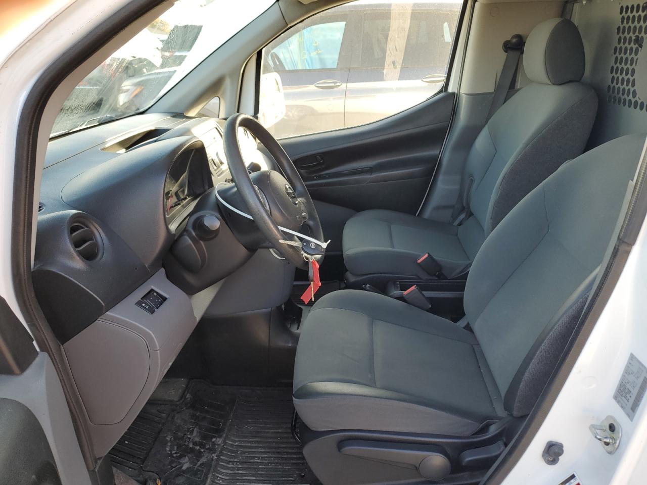2017 Nissan Nv200 Delivery Van VIN: 3N6CM0KN6HK701993 Lot: 90805475
