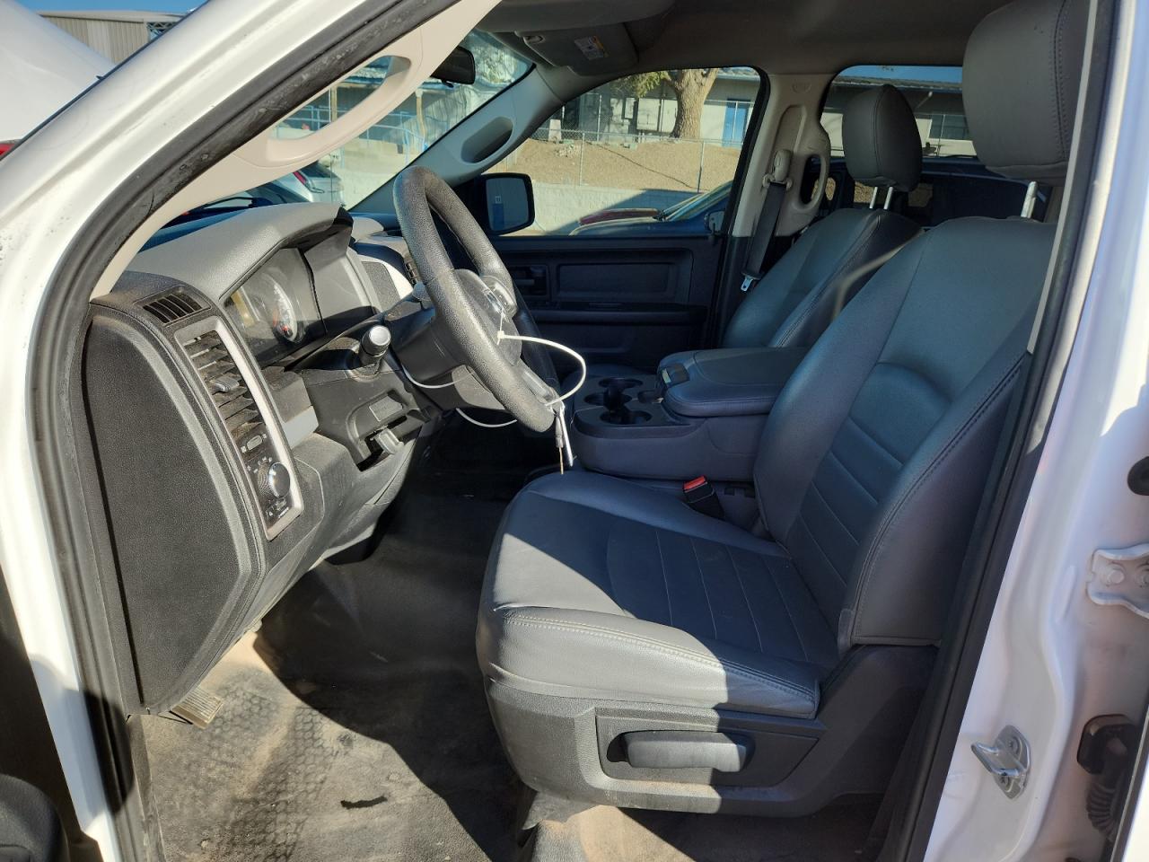 2017 Ram 1500 St VIN: 1C6RR6KG6HS833352 Lot: 91141345