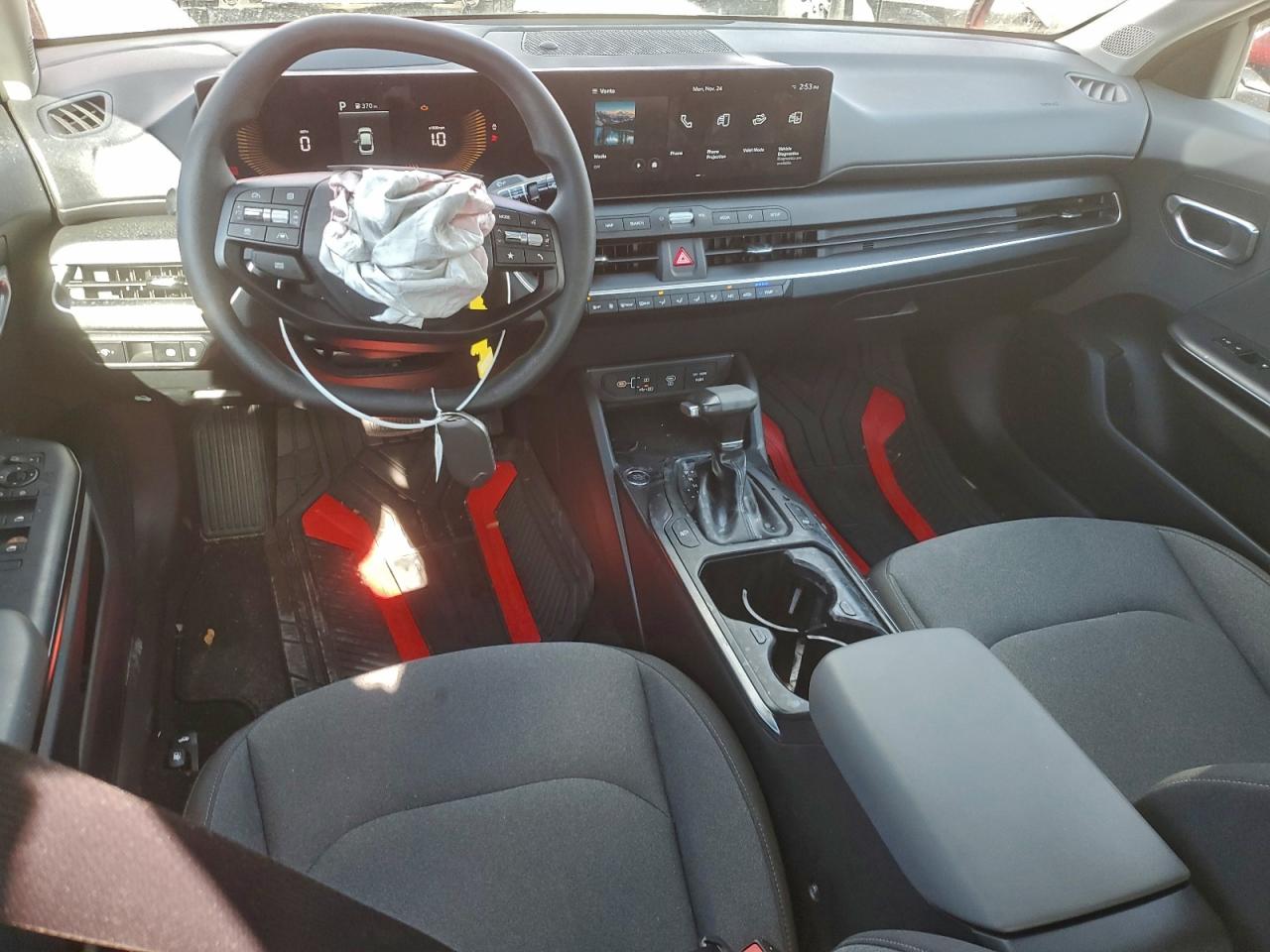 2025 Kia K4 Lx VIN: 3KPFT4DE5SE004120 Lot: 93772665