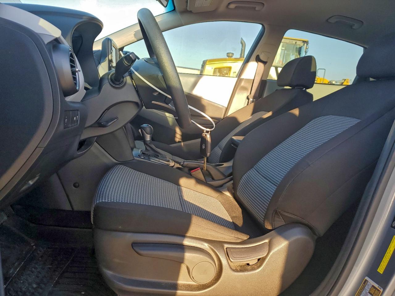 2021 Hyundai Kona Se VIN: KM8K12AA5MU611550 Lot: 91790815