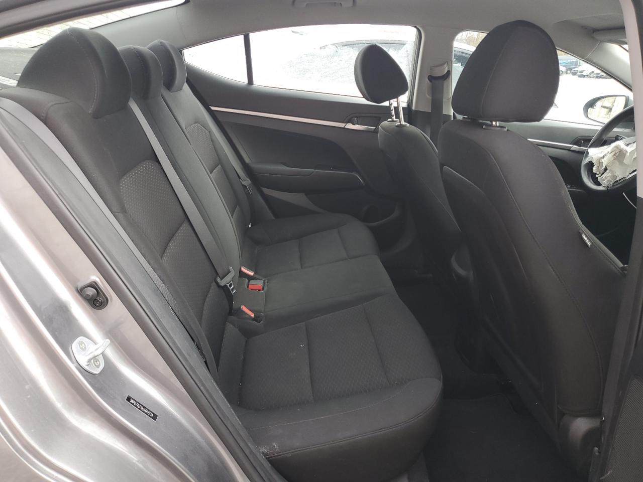 2019 Hyundai Elantra Se VIN: 5NPD74LF9KH447274 Lot: 92677885