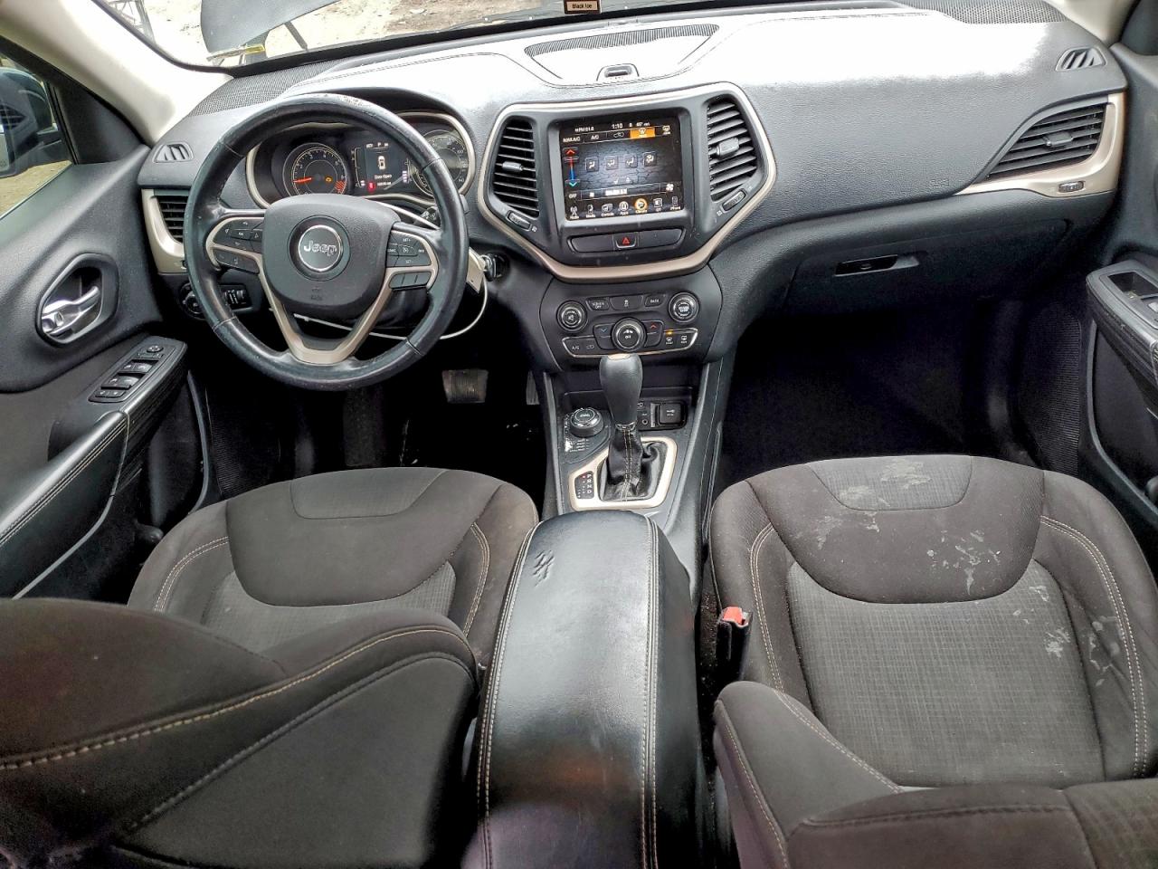 2015 Jeep Cherokee Latitude VIN: 1C4PJMCB4FW793907 Lot: 93752025