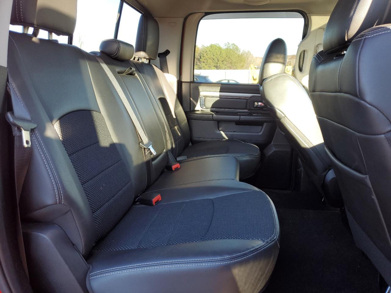 2015 Ram 1500 Sport VIN: 1C6RR7MT7FS627941 Lot: 92919555