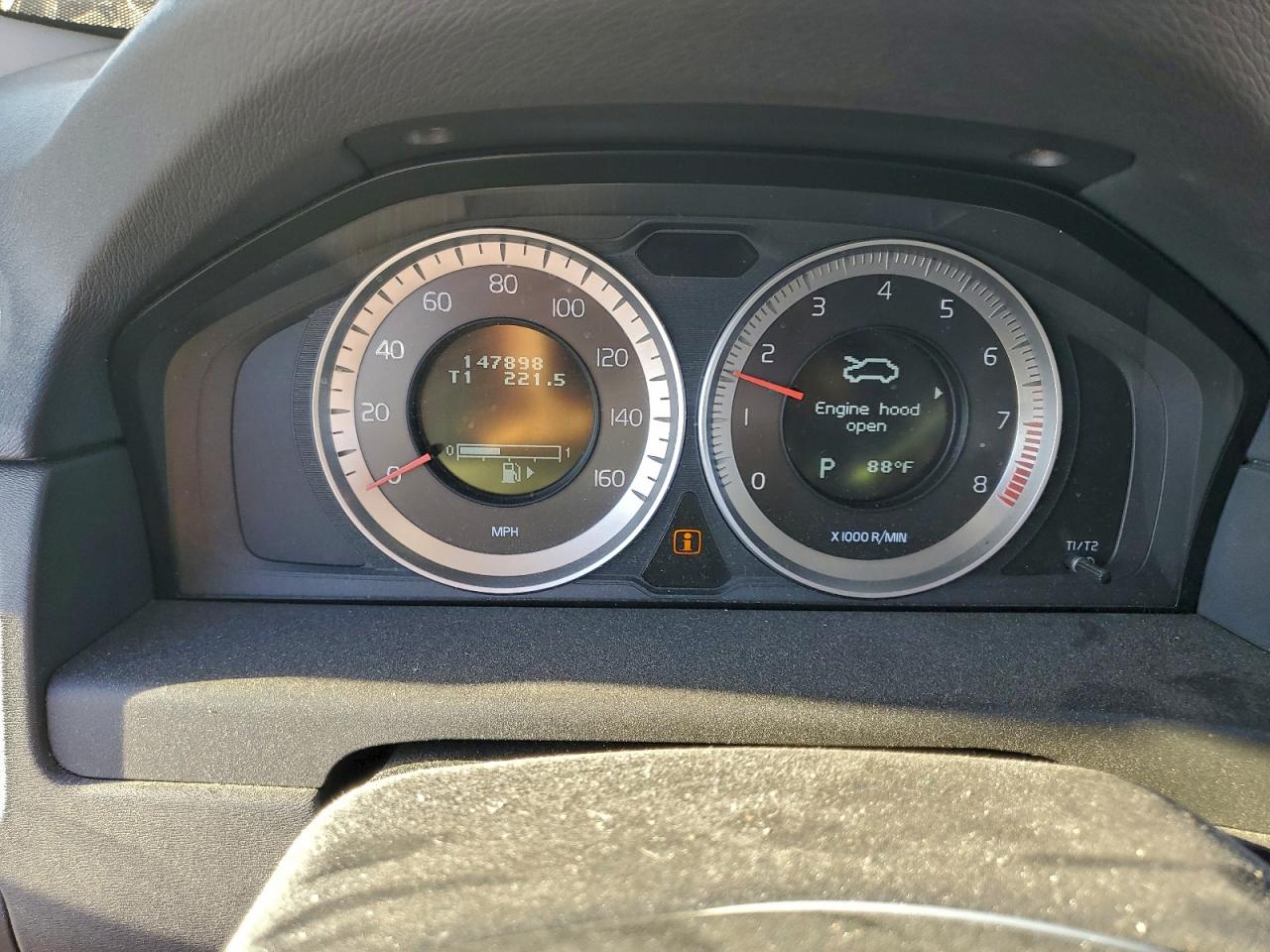 2012 Volvo Xc70 T6 VIN: YV4902BZ0C1132704 Lot: 94081395