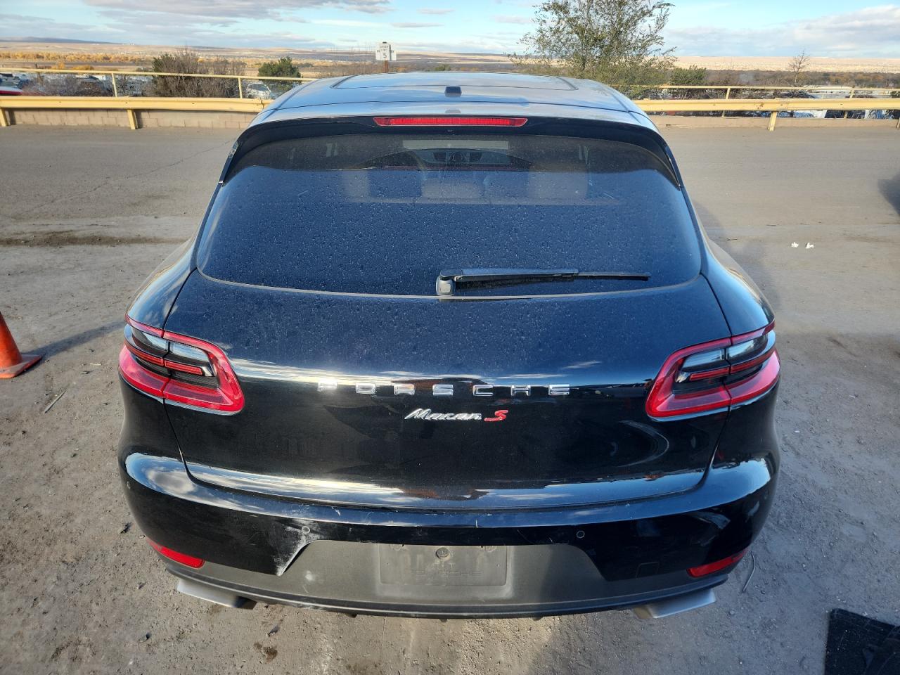 2018 Porsche Macan VIN: WP1AA2A55JLB24514 Lot: 92184205