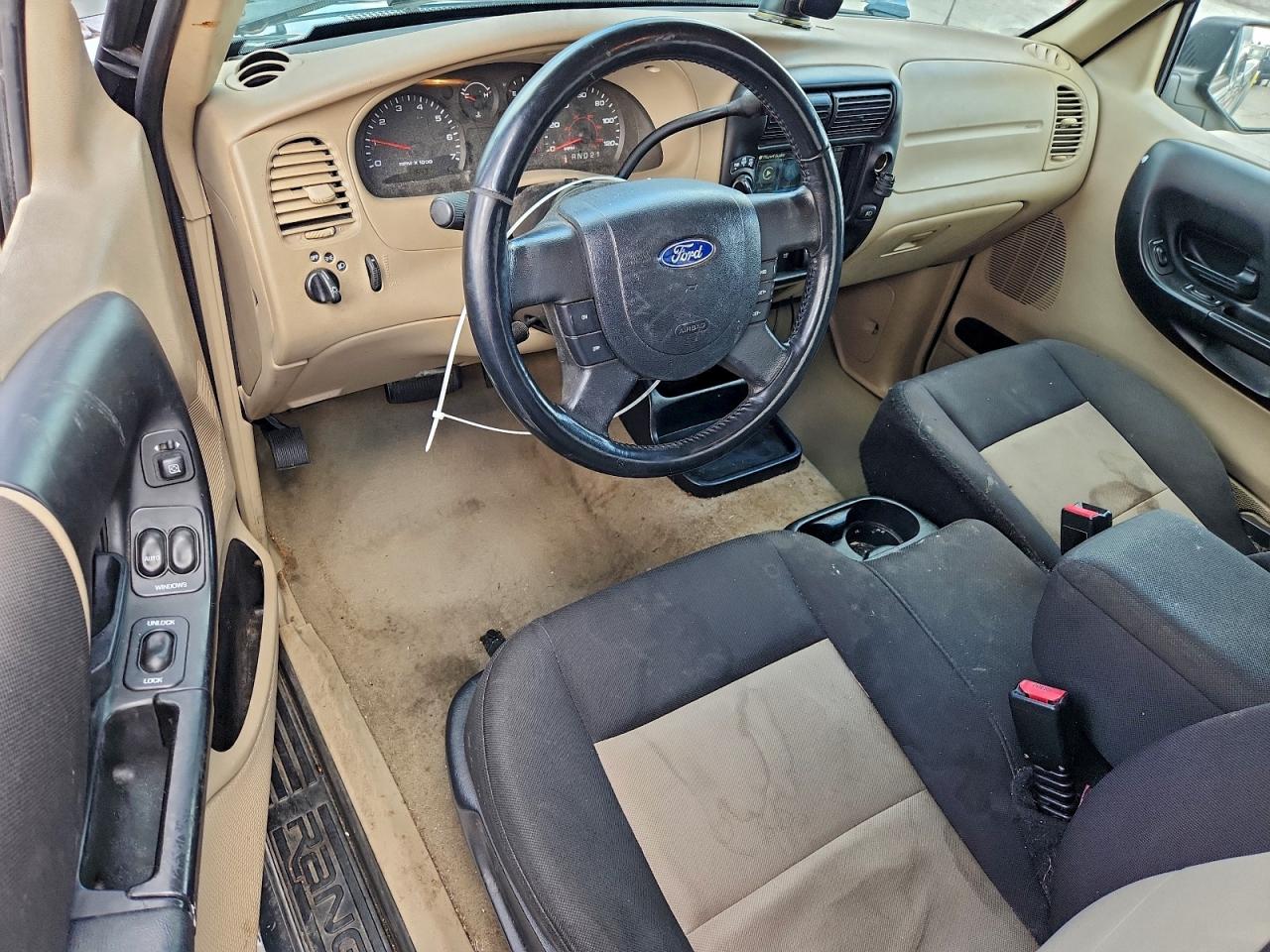 2005 Ford Ranger Super Cab VIN: 1FTZR45EX5PA13247 Lot: 93989845