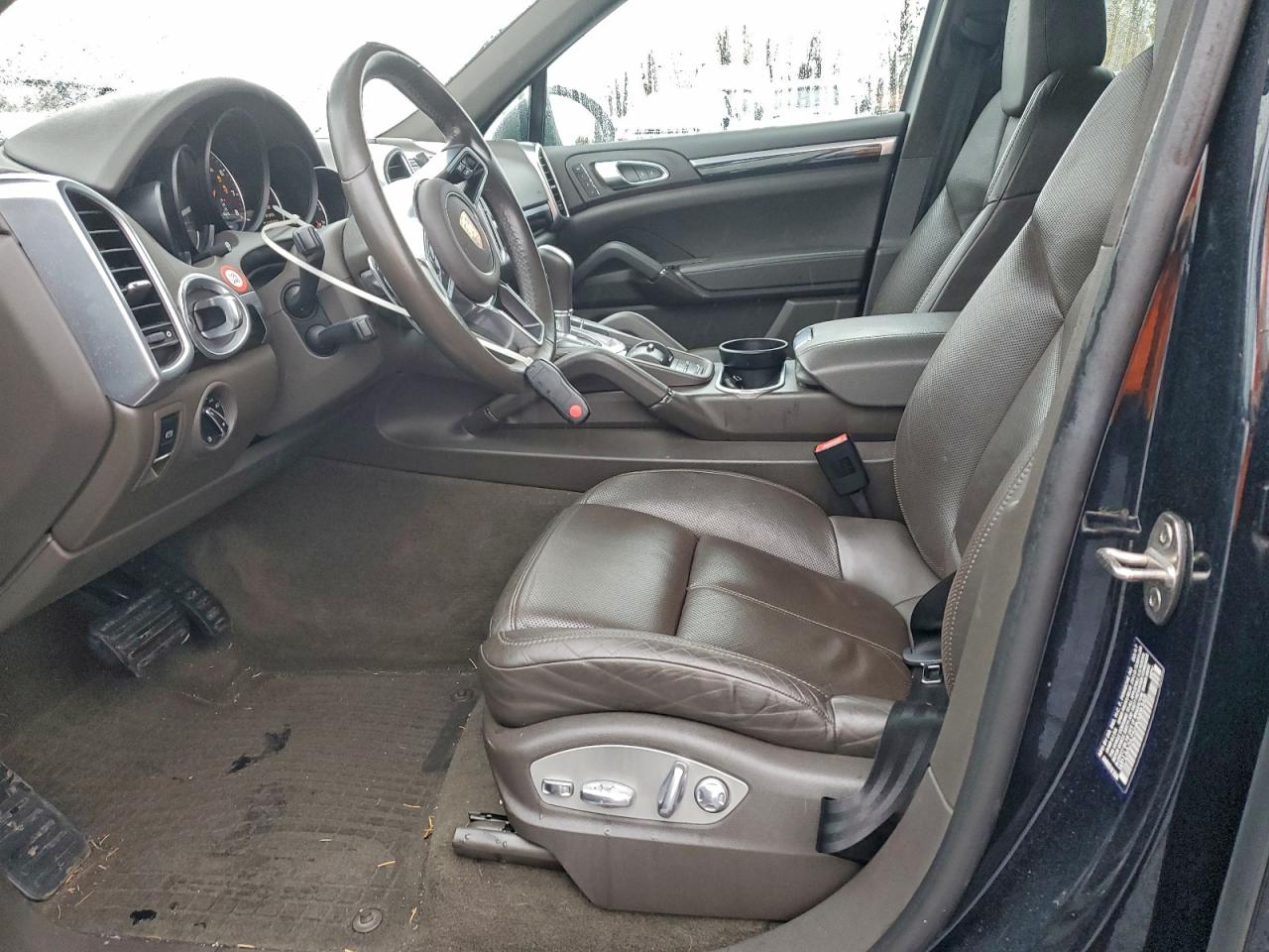 2017 Porsche Cayenne VIN: WP1AA2A25HKA89348 Lot: 94192675