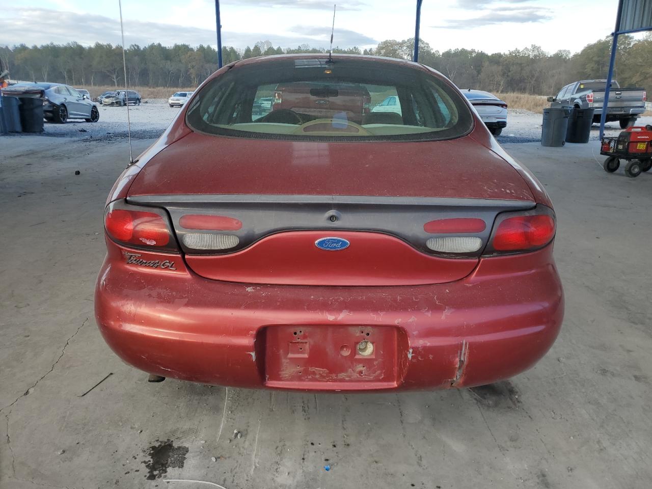 1996 Ford Taurus Gl VIN: 1FALP52U7TG234210 Lot: 92647965