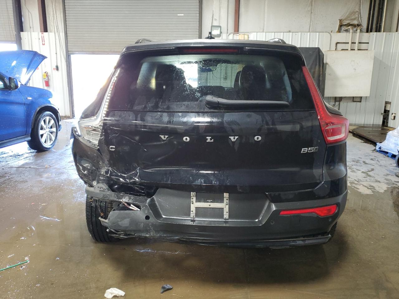 2024 Volvo Xc40 Core VIN: YV4L12UK0R2320807 Lot: 91797805