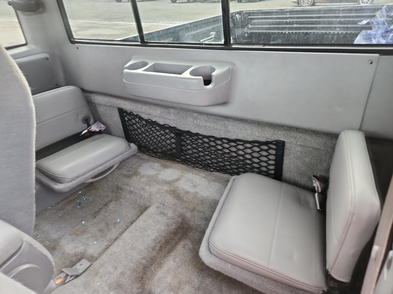 1998 Mazda B4000 Cab Plus VIN: 4F4YR16X2WTM05889 Lot: 92861885