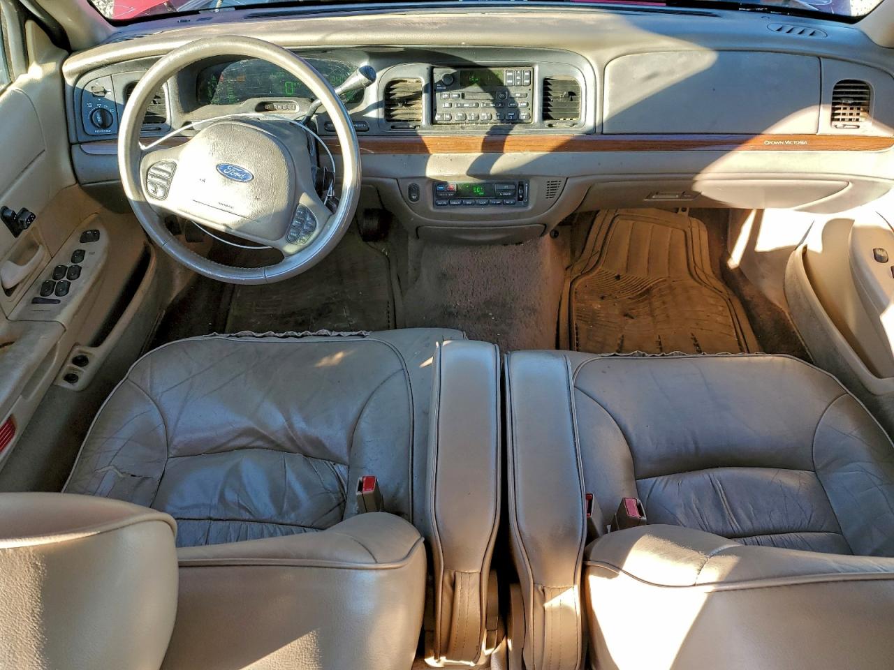 2002 Ford Crown Victoria Lx VIN: 2FAFP74W52X160186 Lot: 94668485