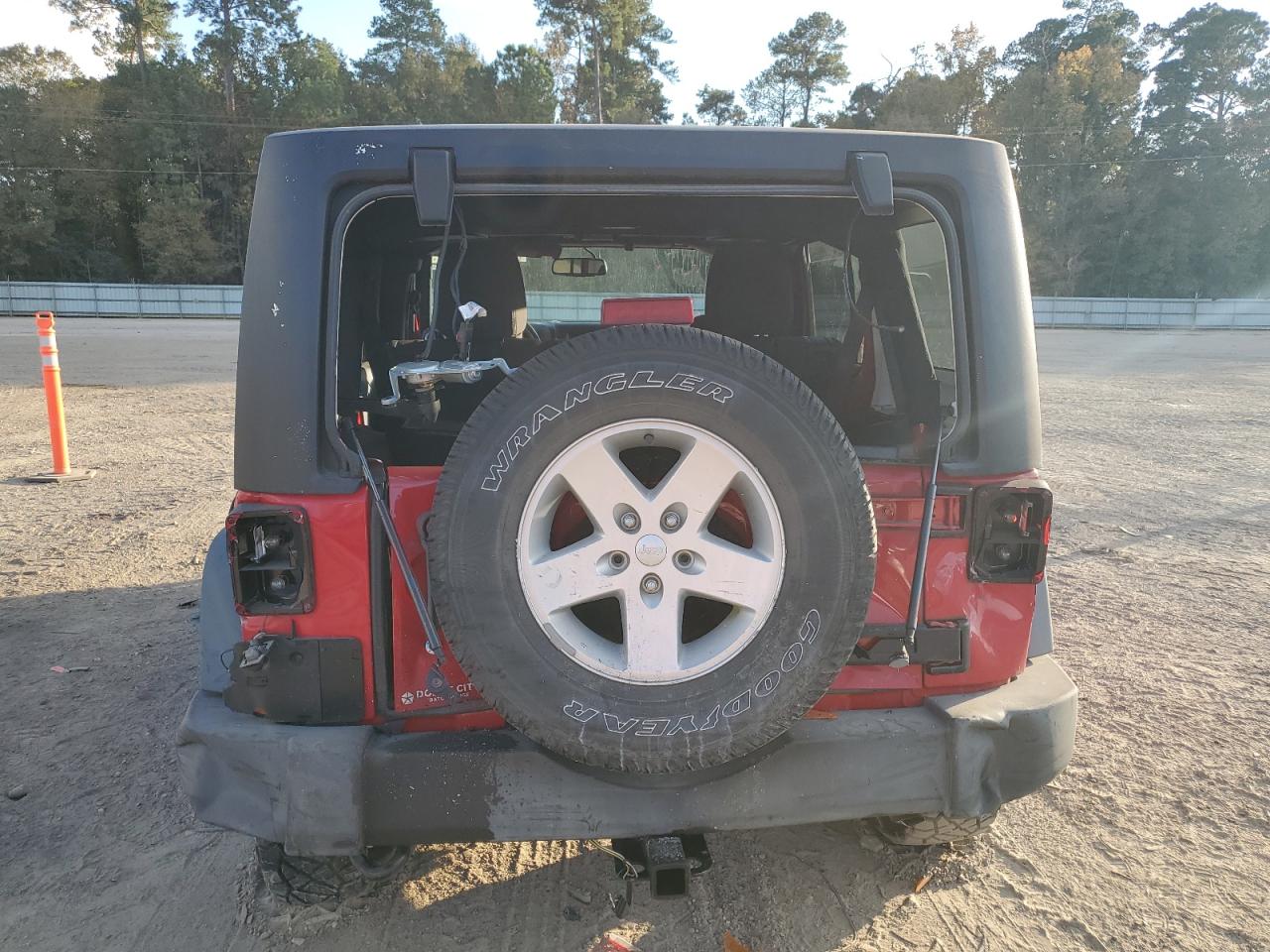 2016 Jeep Wrangler Unlimited Sport VIN: 1C4BJWDG0GL154278 Lot: 93019915