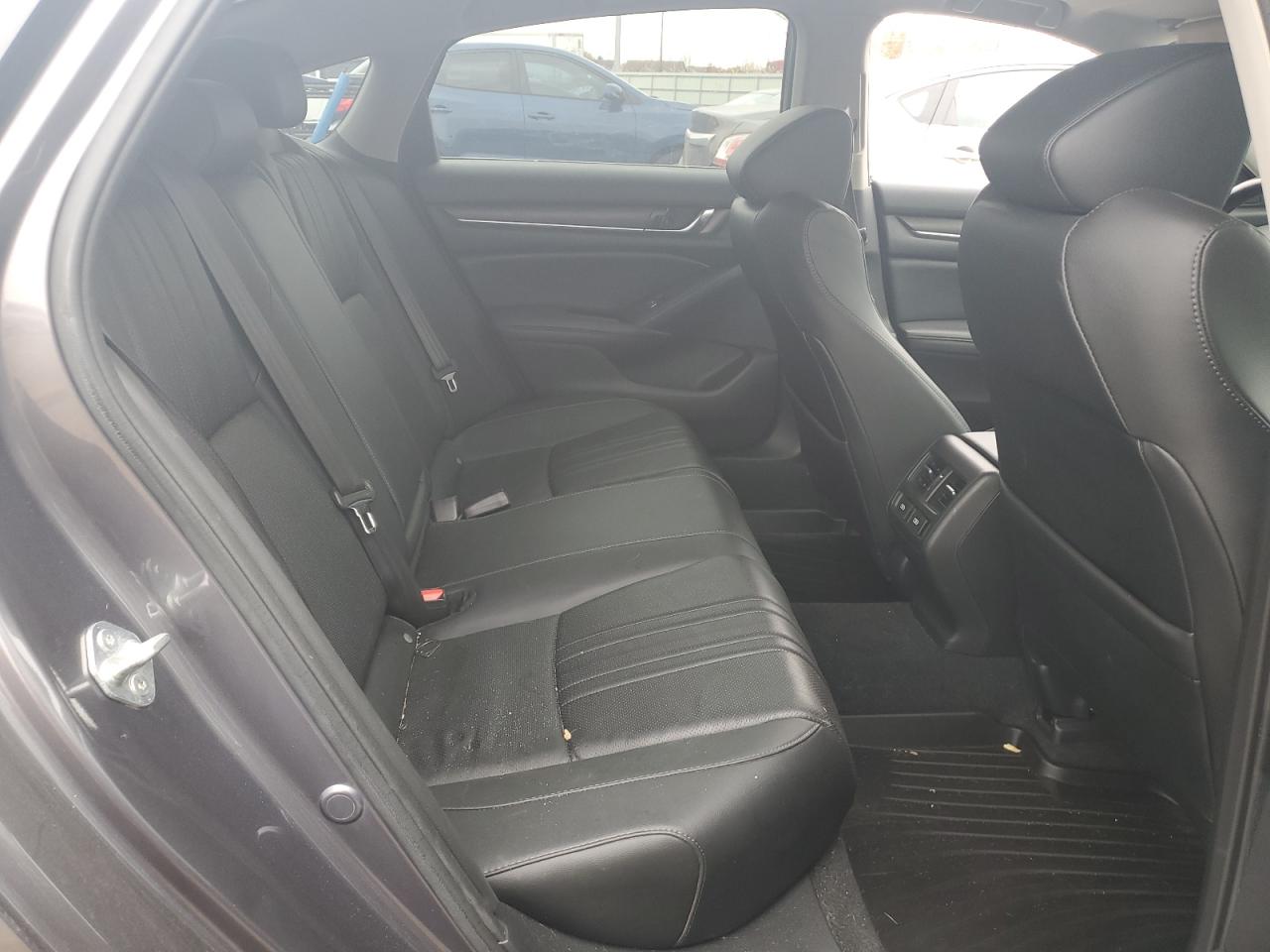 2022 Honda Accord Exl VIN: 1HGCV1F57NA004203 Lot: 91453305