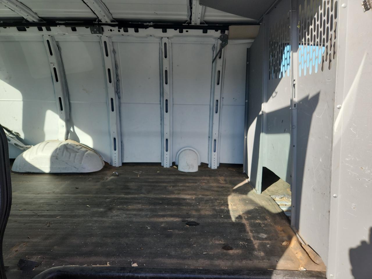 2017 Chevrolet Express G2500 VIN: 1GCWGAFF6H1132967 Lot: 92603745