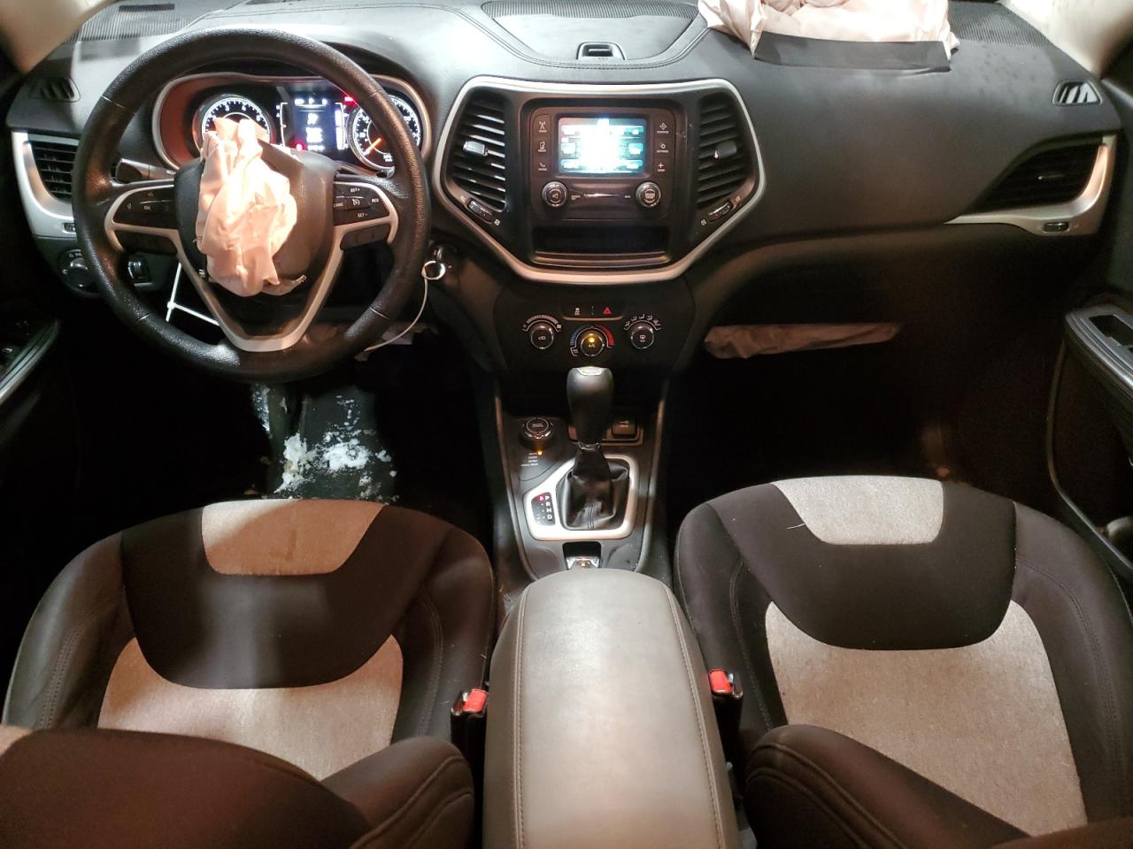 2014 Jeep Cherokee Sport VIN: 1C4PJMAB1EW303232 Lot: 93460955