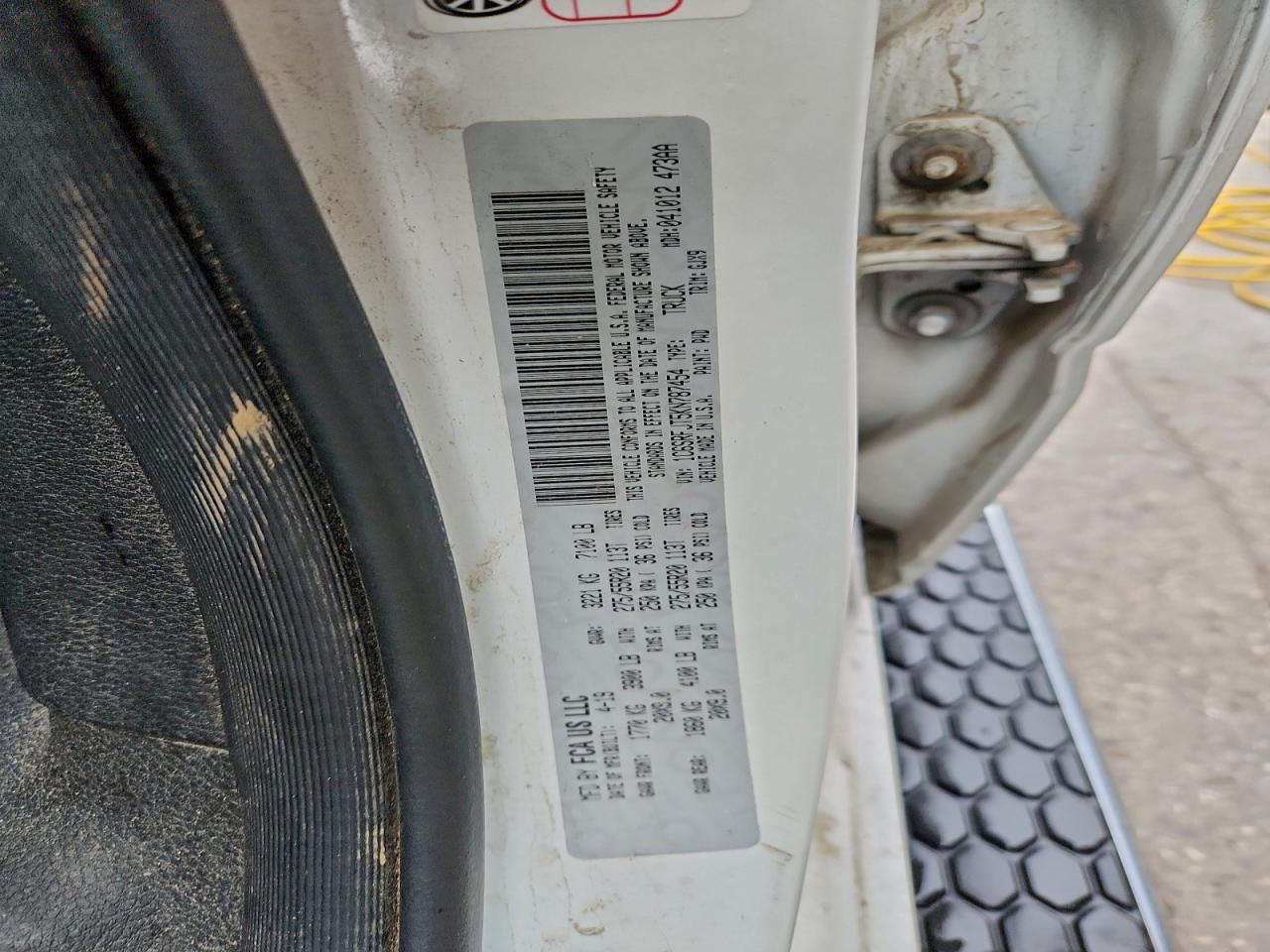 2019 Ram 1500 Laramie VIN: 1C6SRFJT5KN787454 Lot: 92239975