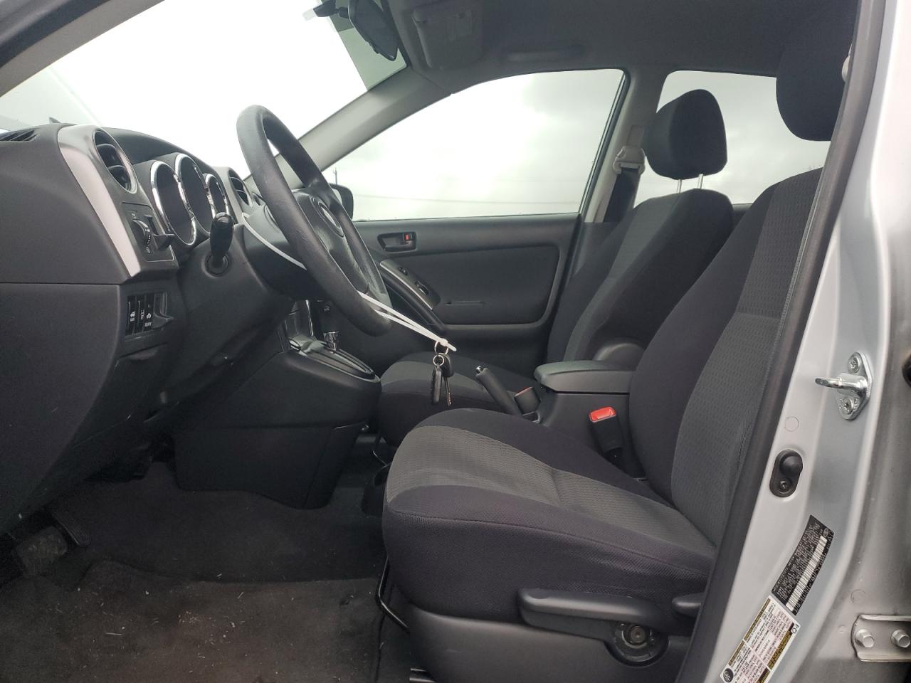 2005 Toyota Corolla Matrix Base VIN: 2T1LR32E55C435350 Lot: 93334715