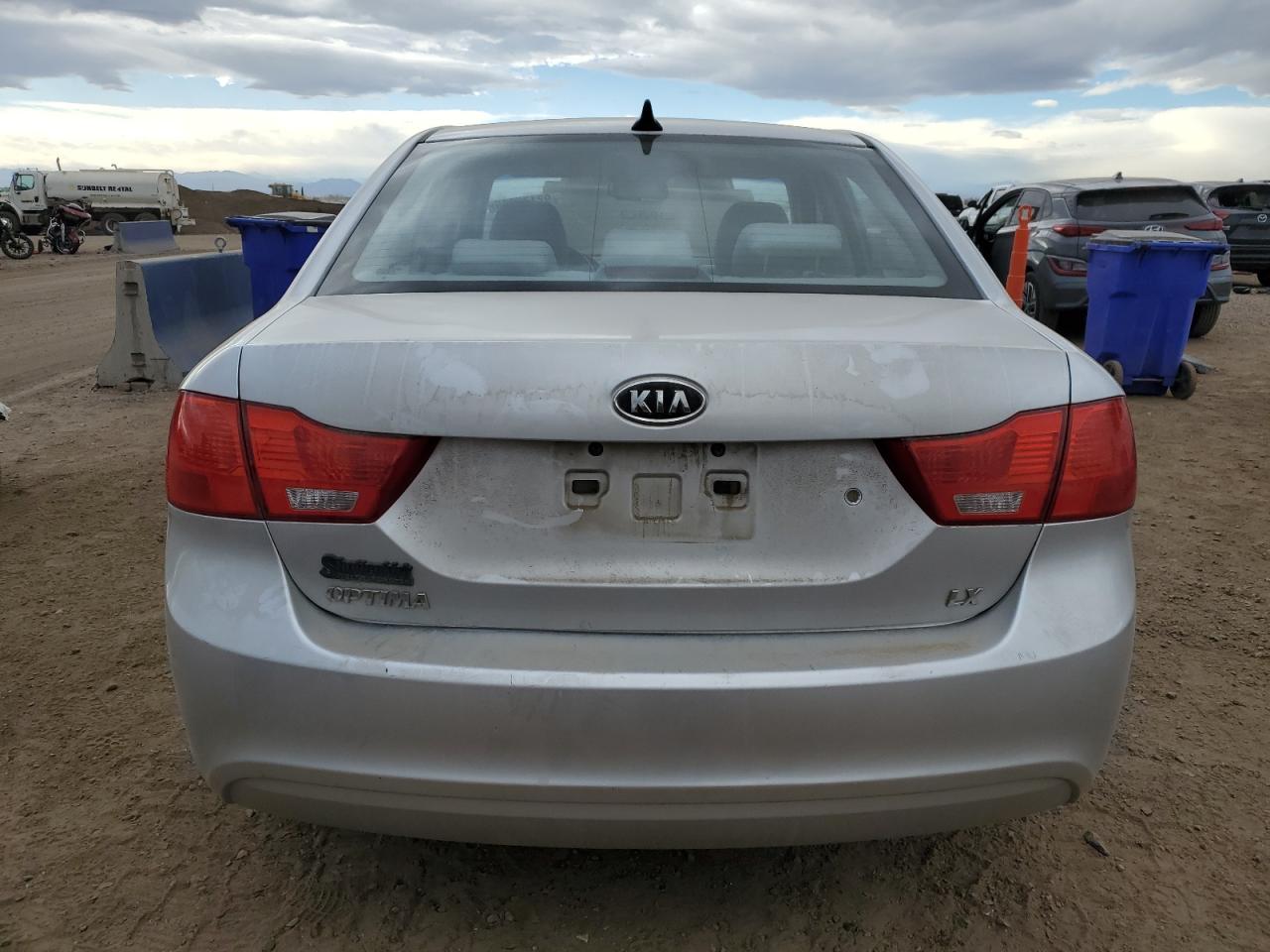 2009 Kia Optima Lx VIN: KNAGE228495290108 Lot: 92175915