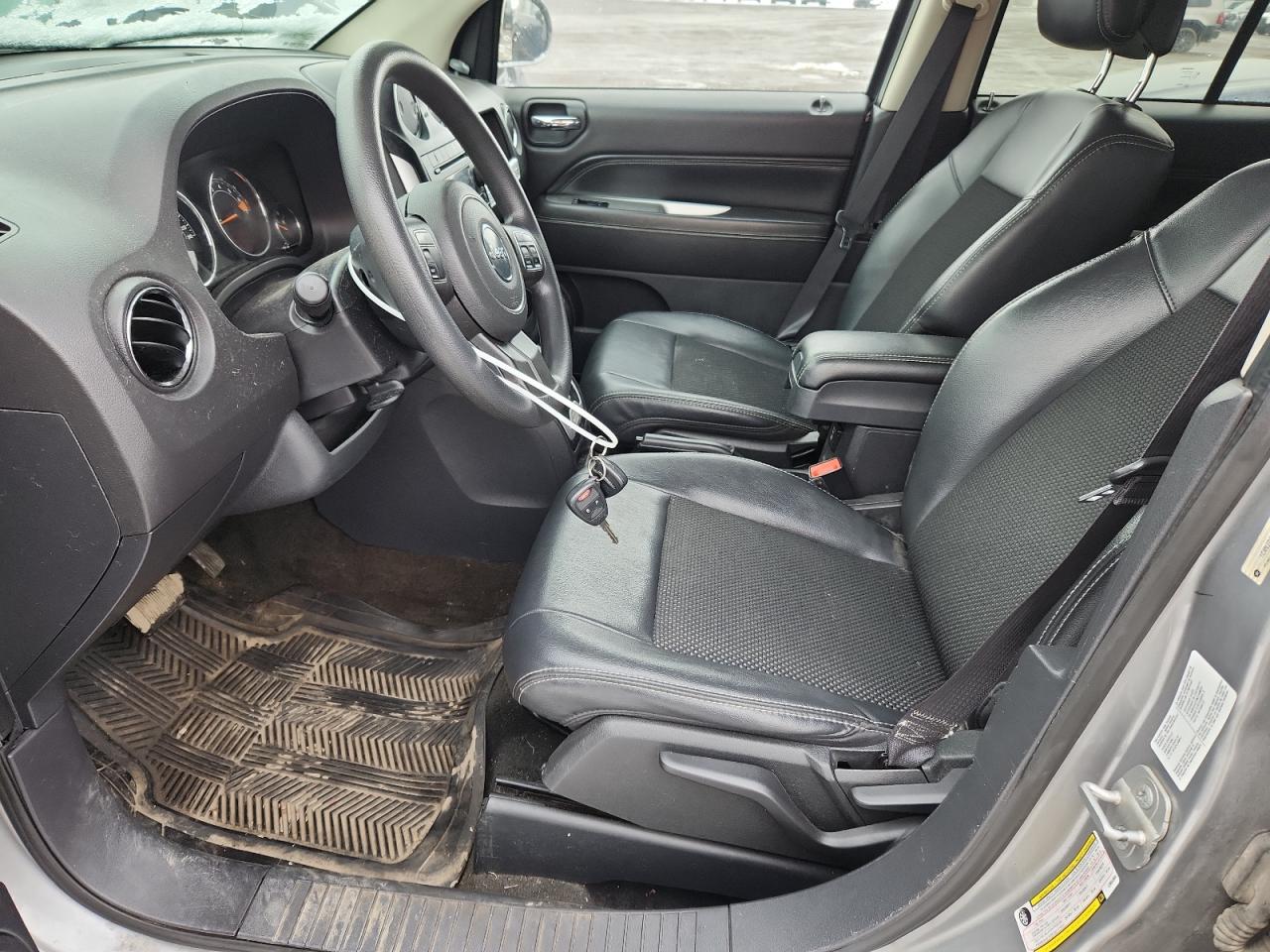 2014 Jeep Compass Sport VIN: 1C4NJDAB2ED854904 Lot: 93277935