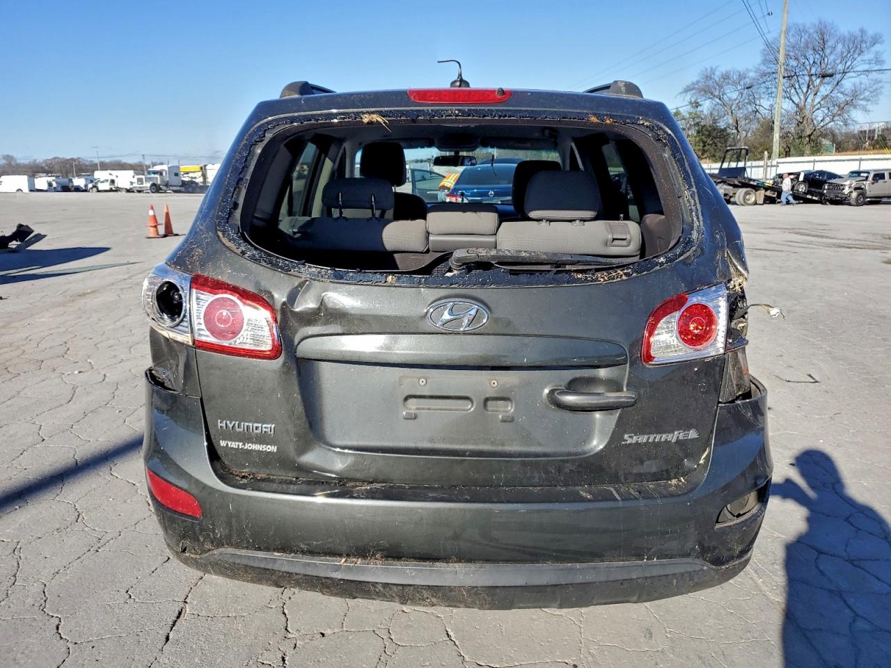 2010 Hyundai Santa Fe Gls VIN: 5NMSG3AB3AH383228 Lot: 94759125