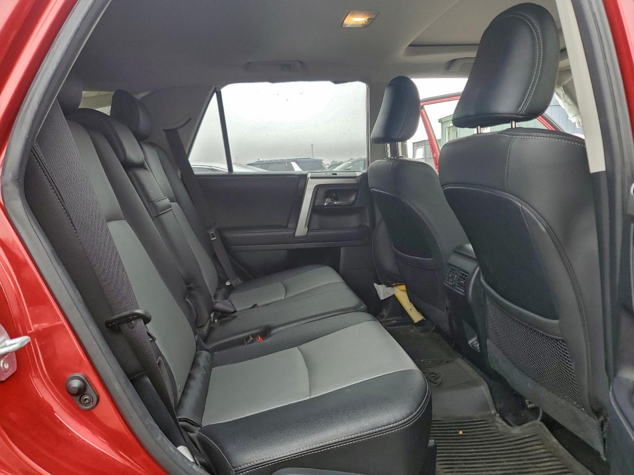 2020 Toyota 4Runner Sr5/Sr5 Premium VIN: JTEBU5JR1L5769908 Lot: 94129345