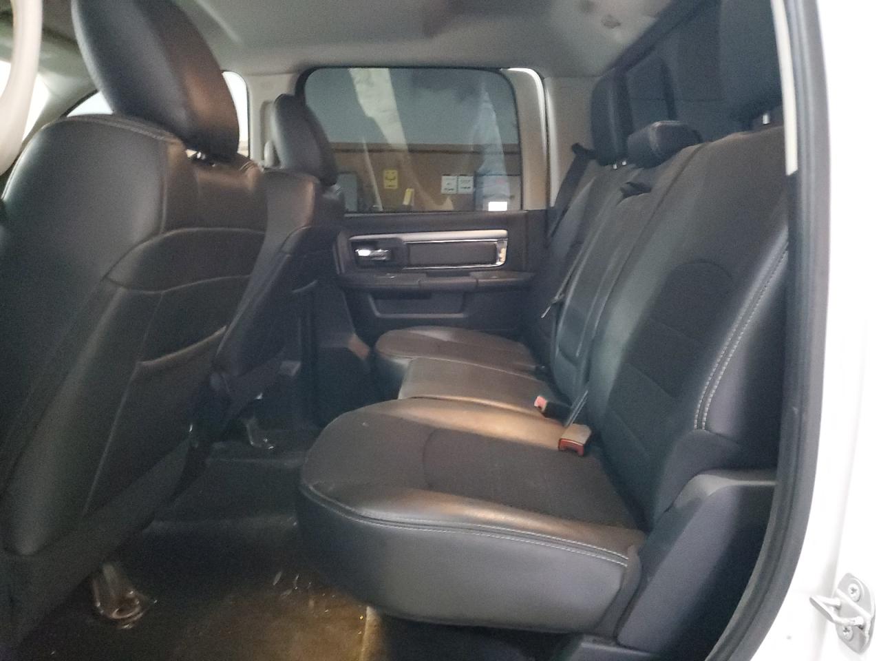 2015 Ram 1500 Sport VIN: 1C6RR7MT4FS777246 Lot: 92667725