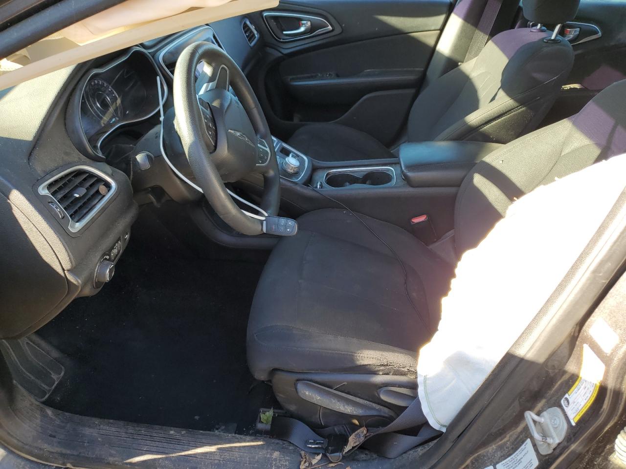 2016 Chrysler 200 Limited VIN: 1C3CCCAB5GN121047 Lot: 91018785