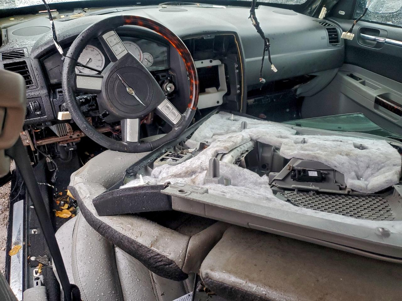 2006 Chrysler 300C VIN: 2C3KA63H76H527116 Lot: 93641995