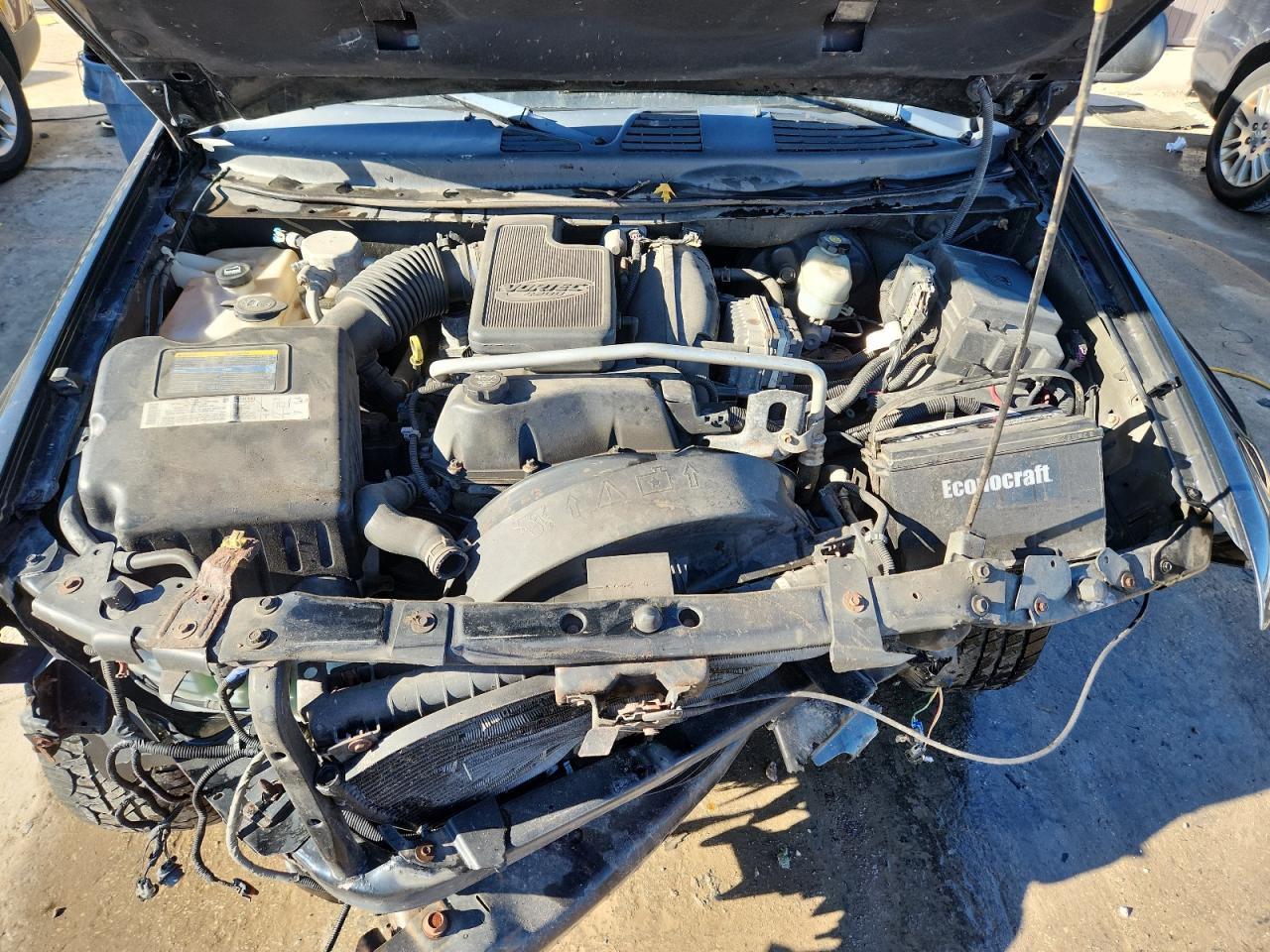 2004 GMC Envoy VIN: 1GKDT13S542223175 Lot: 92849695