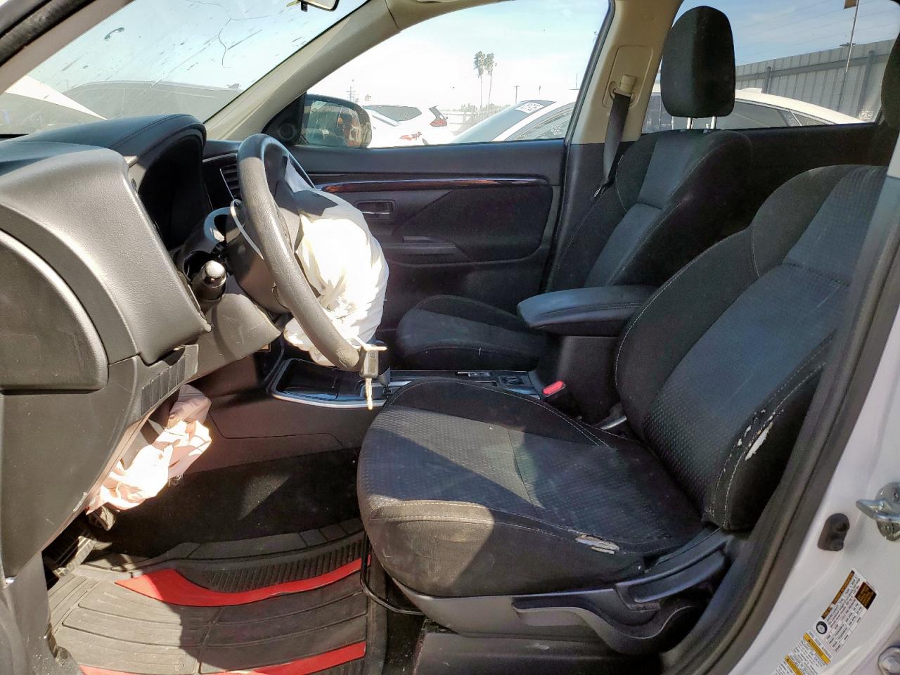 2019 Mitsubishi Outlander Es VIN: JA4AD2A34KZ038255 Lot: 92232745